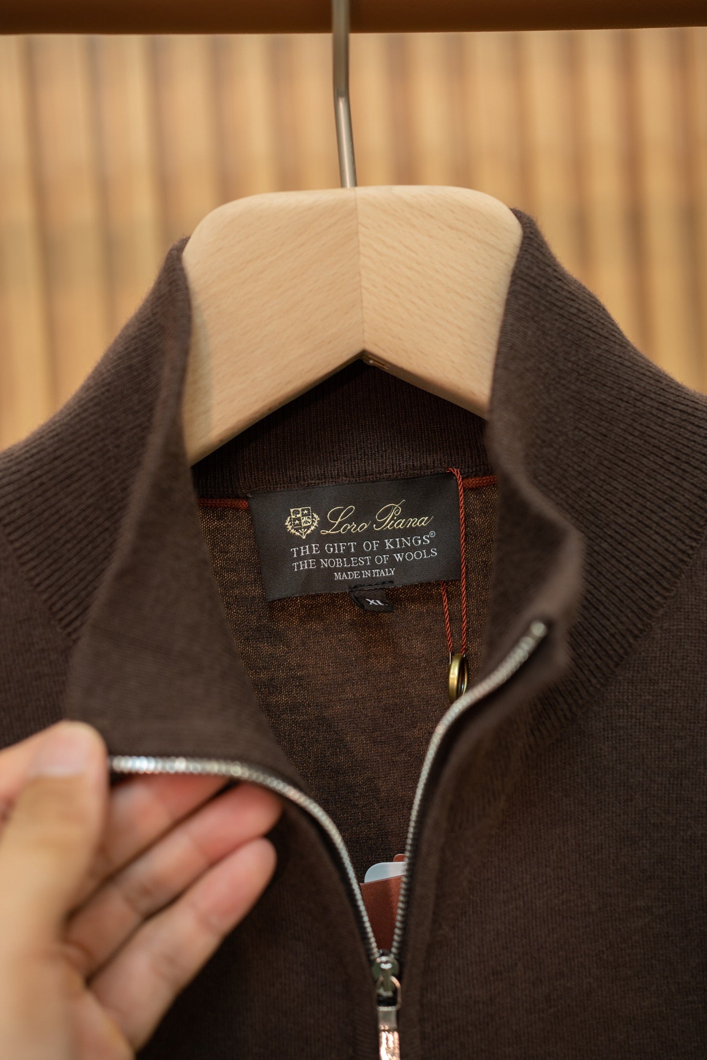 LORO P WOOL CARDIGAN
