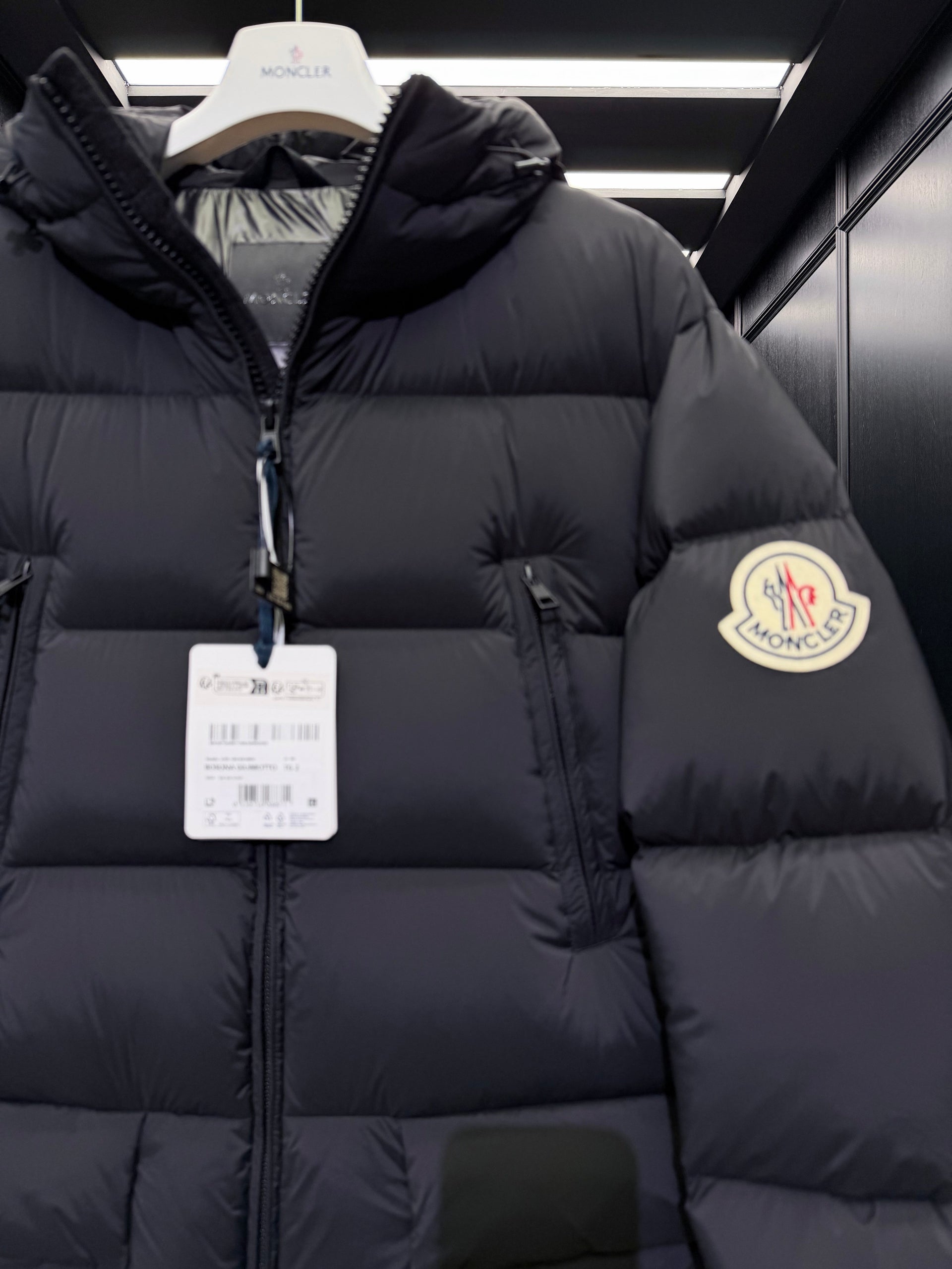MONC BOSONA COAT