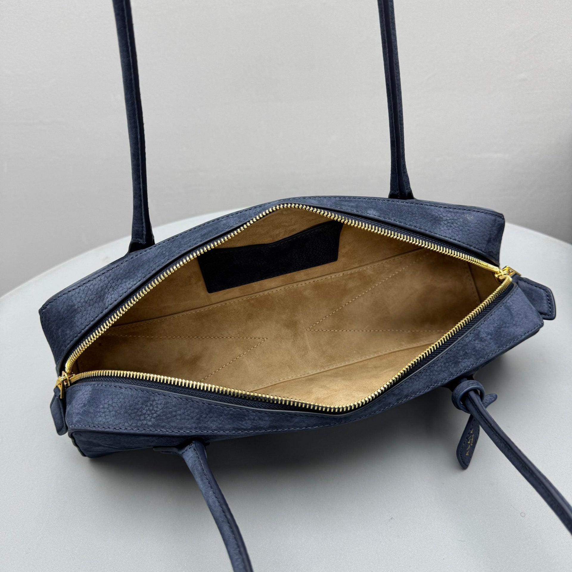 ALAIA LE TECKEL MEDIUM BAG