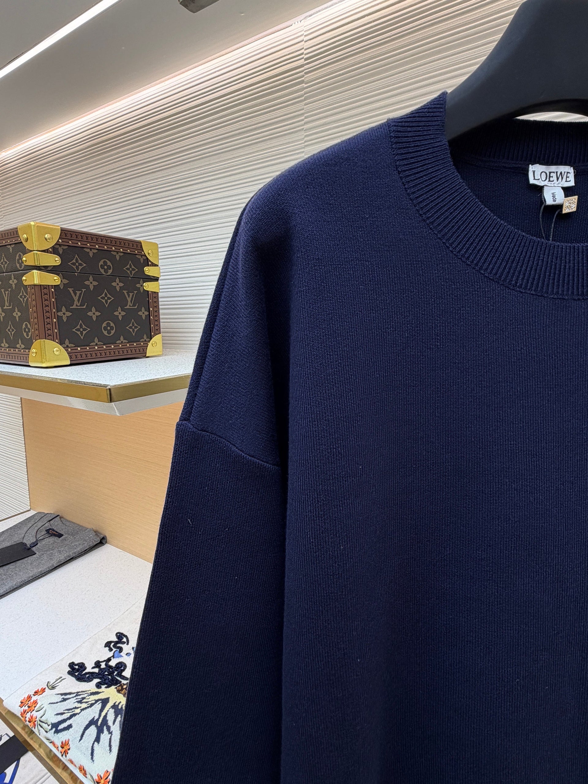 LOEW JUMPER