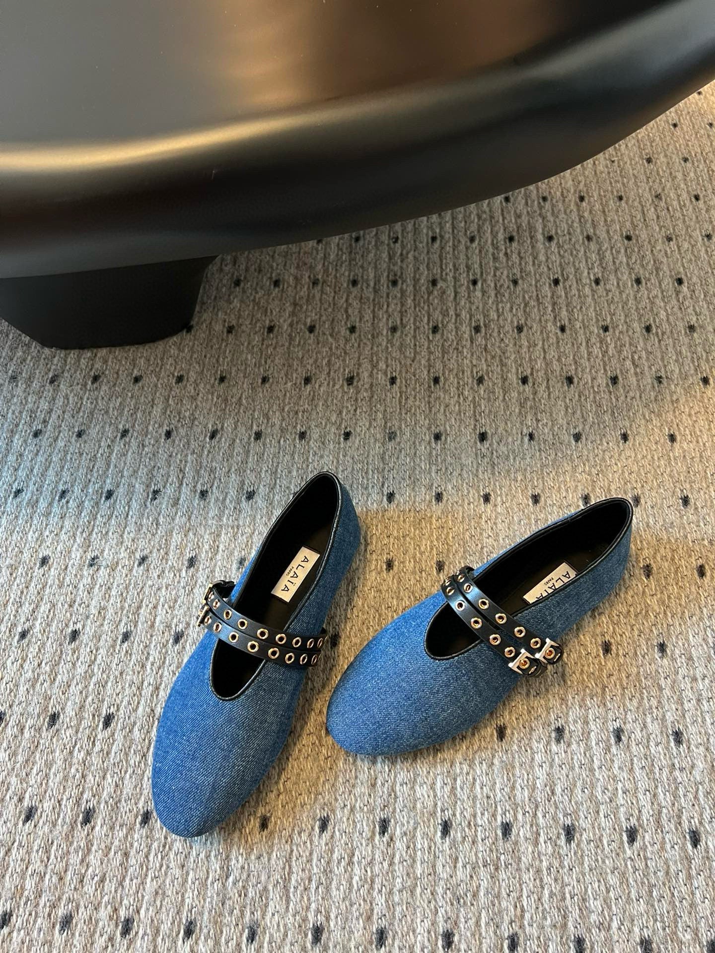 ALAIA BALLET FLATS