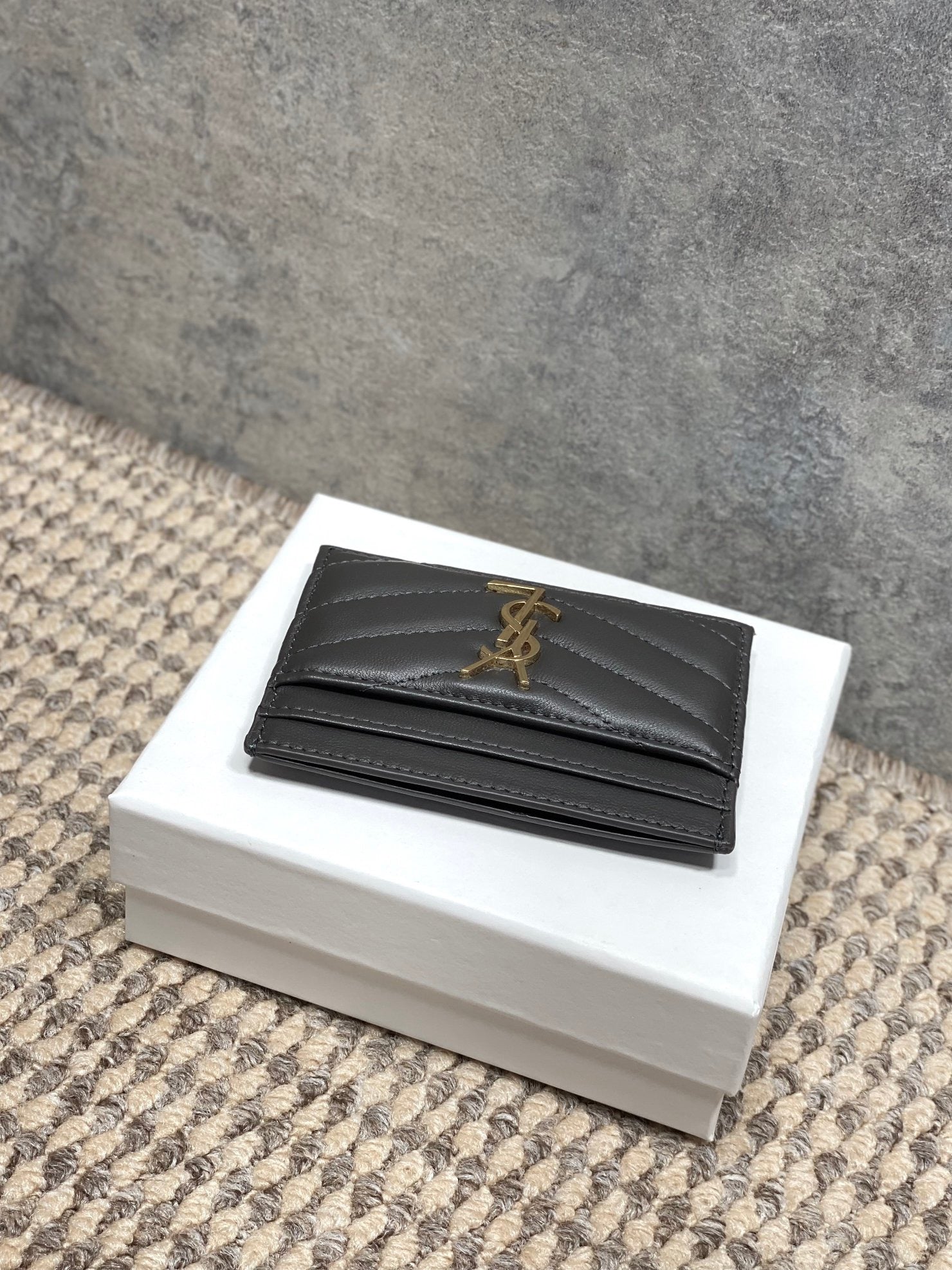 SL CARD HOLDER