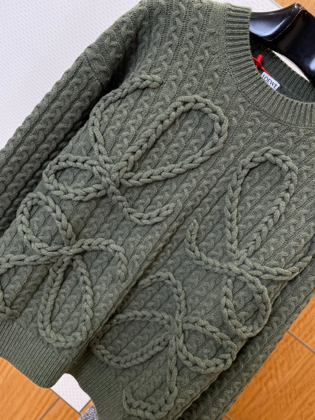 LOEW JUMPER