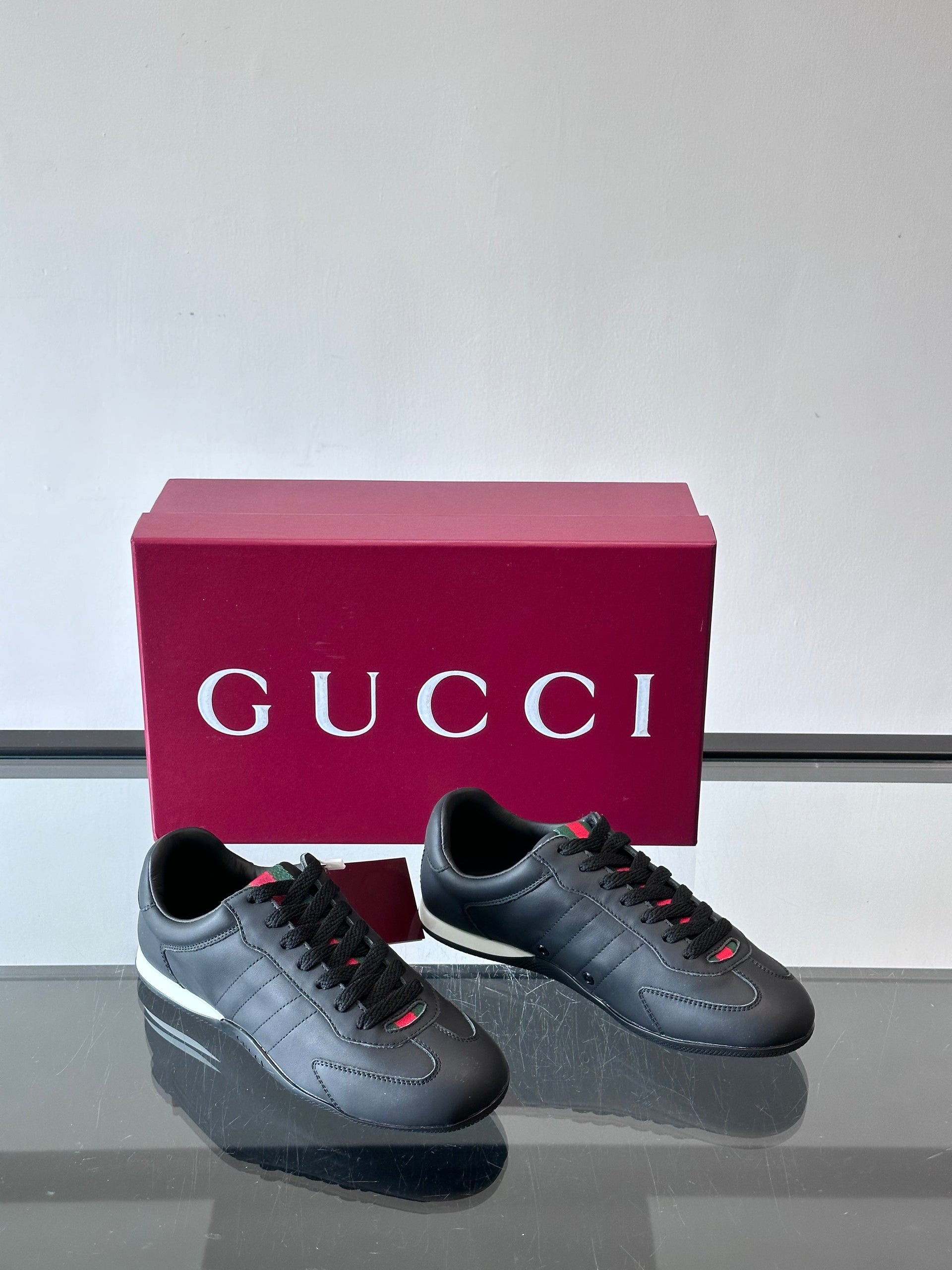 GG SHIFT SNEAKERS