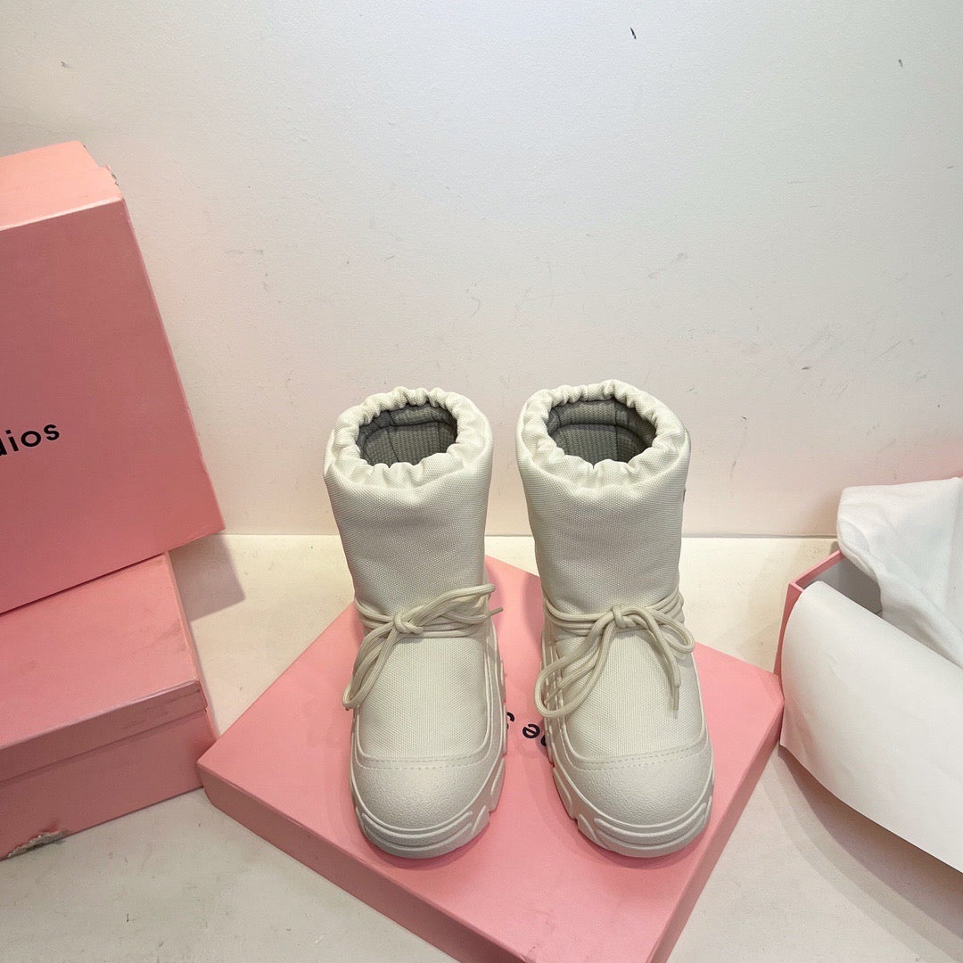 ACNE BOOTS