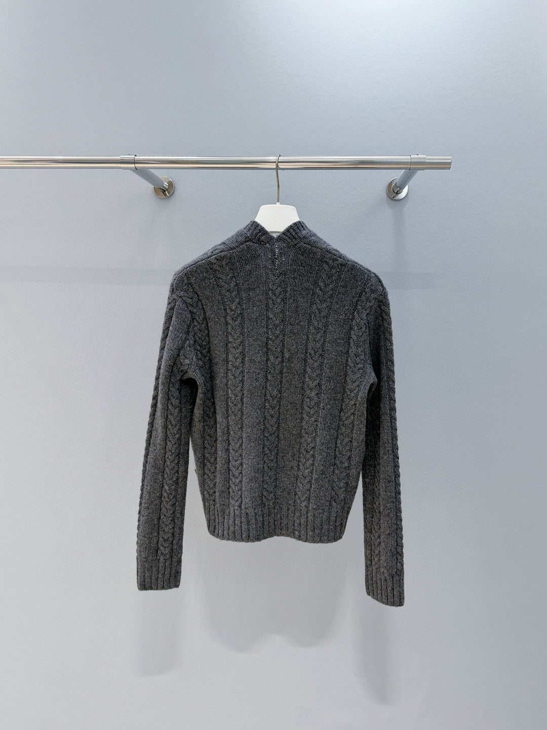 LOEW JUMPER