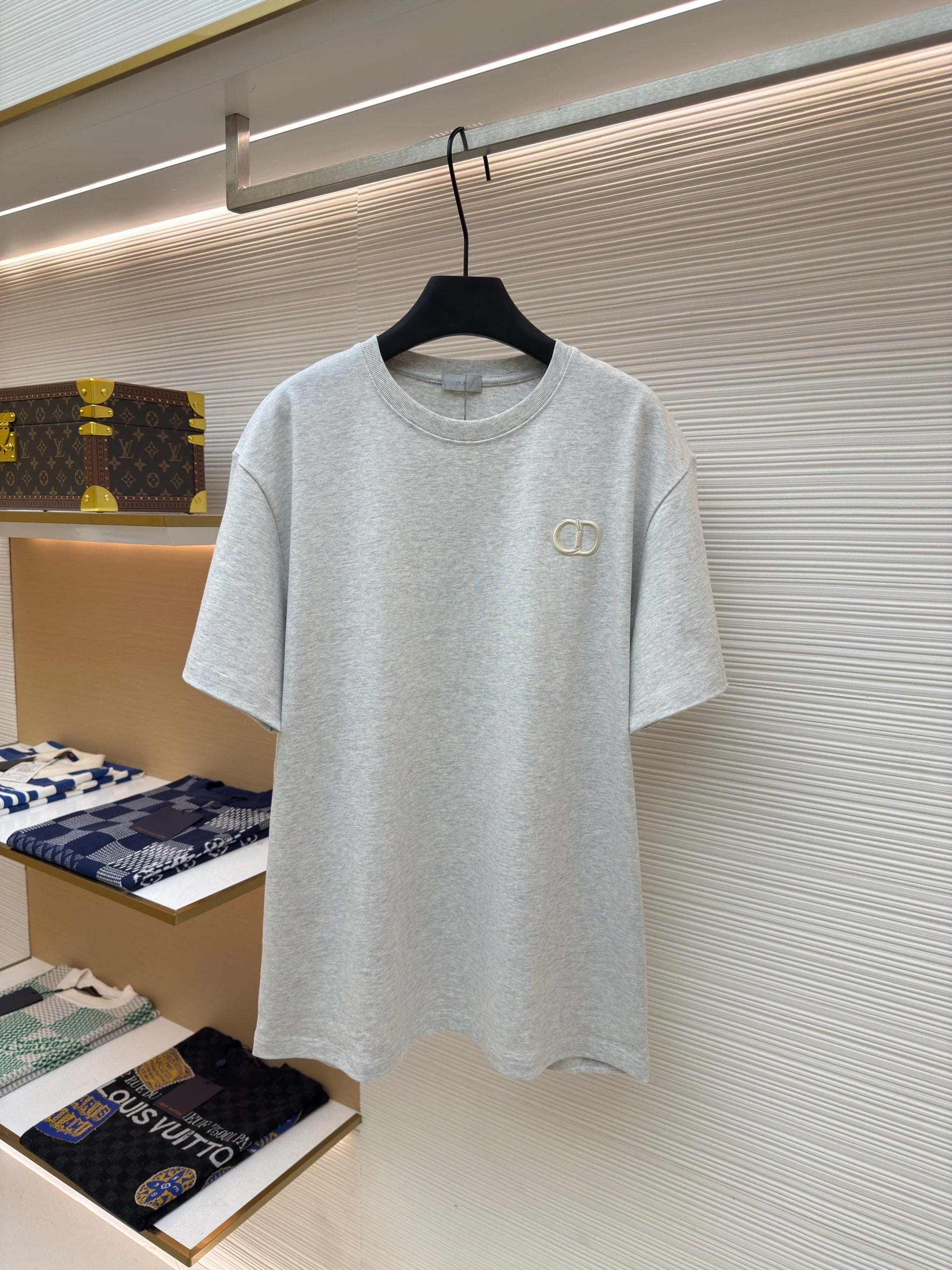 CD T-SHIRT