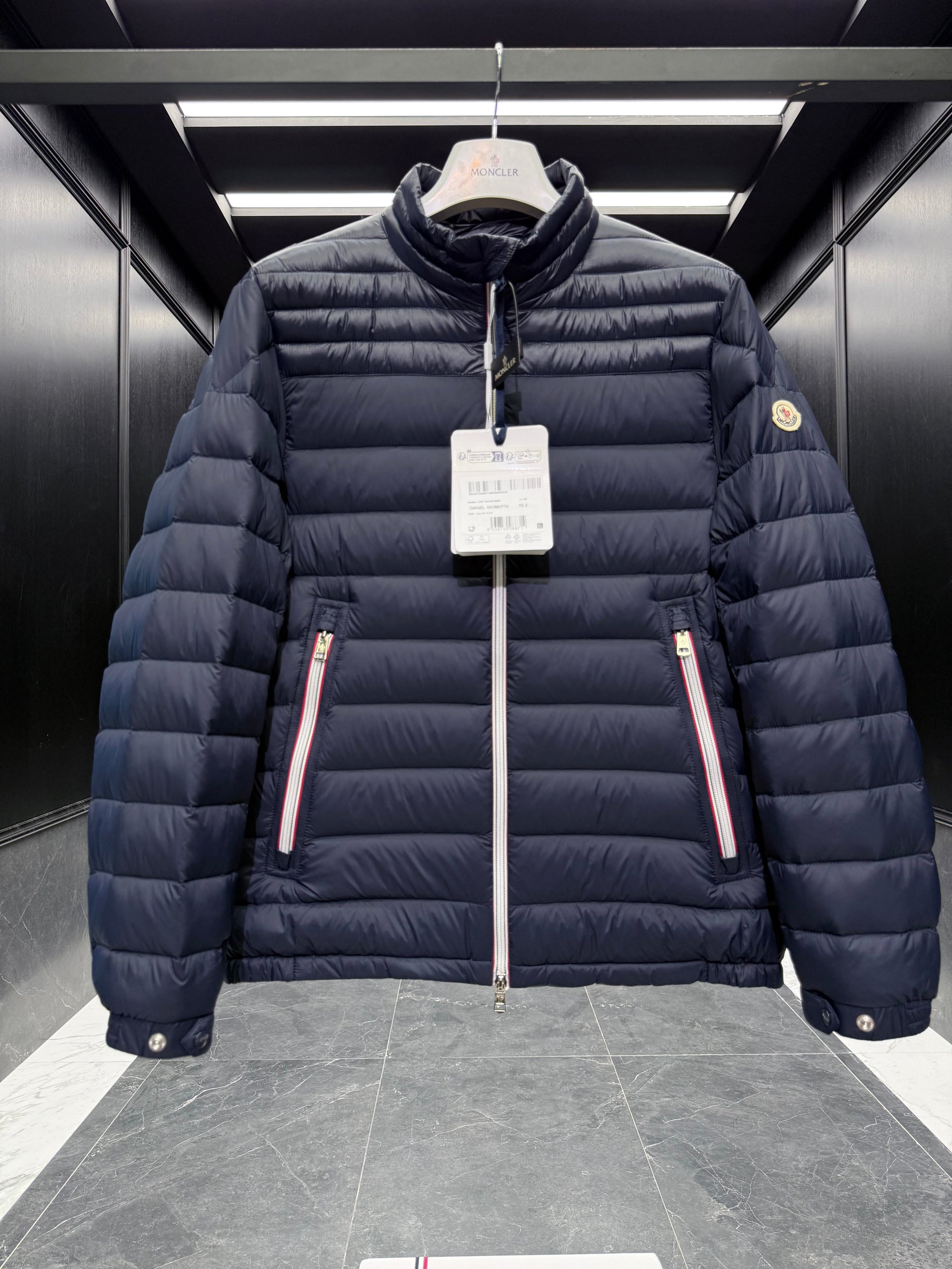 MONC DANIEL JACKET