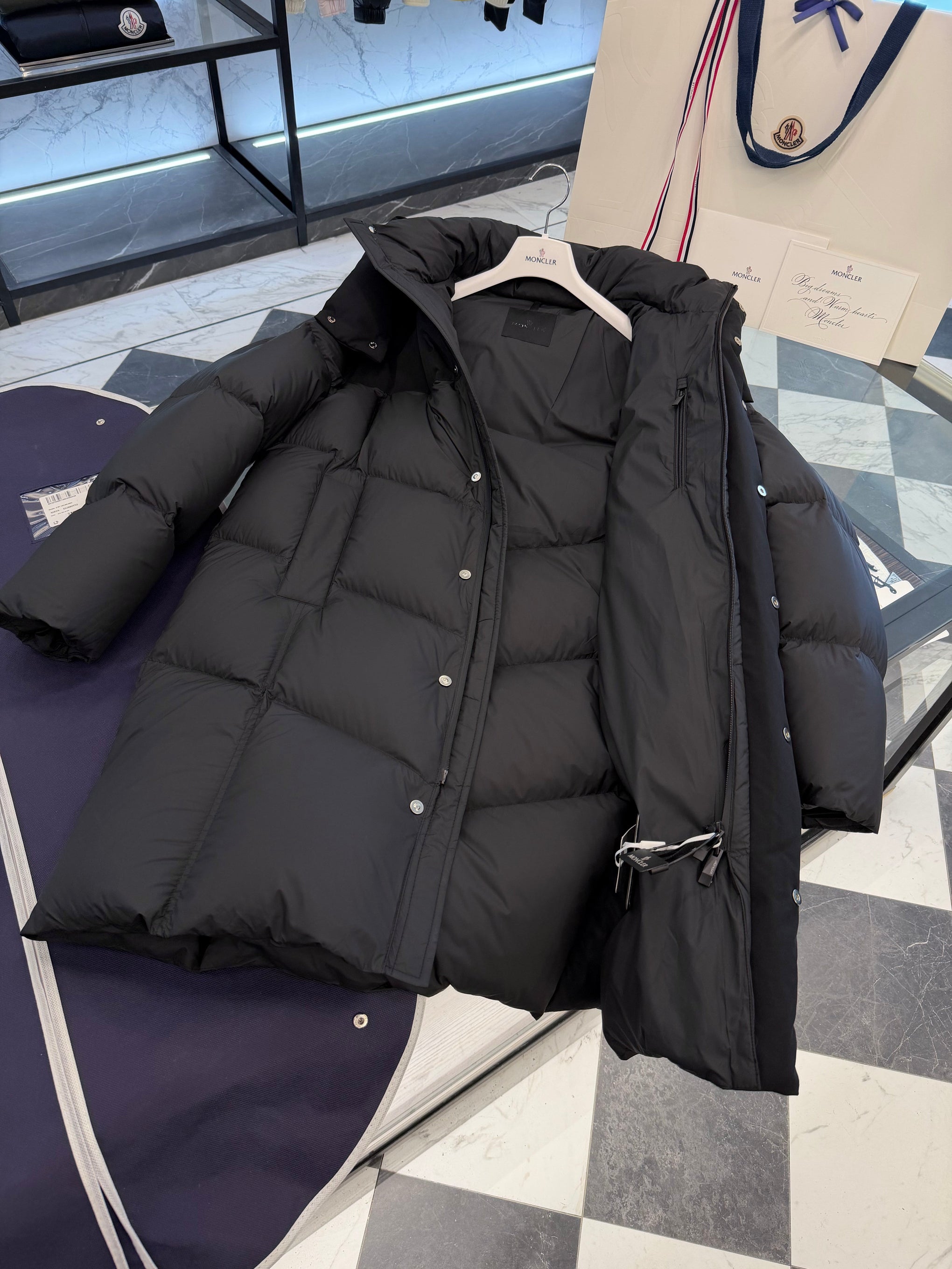 MONC MATT BLACK COAT