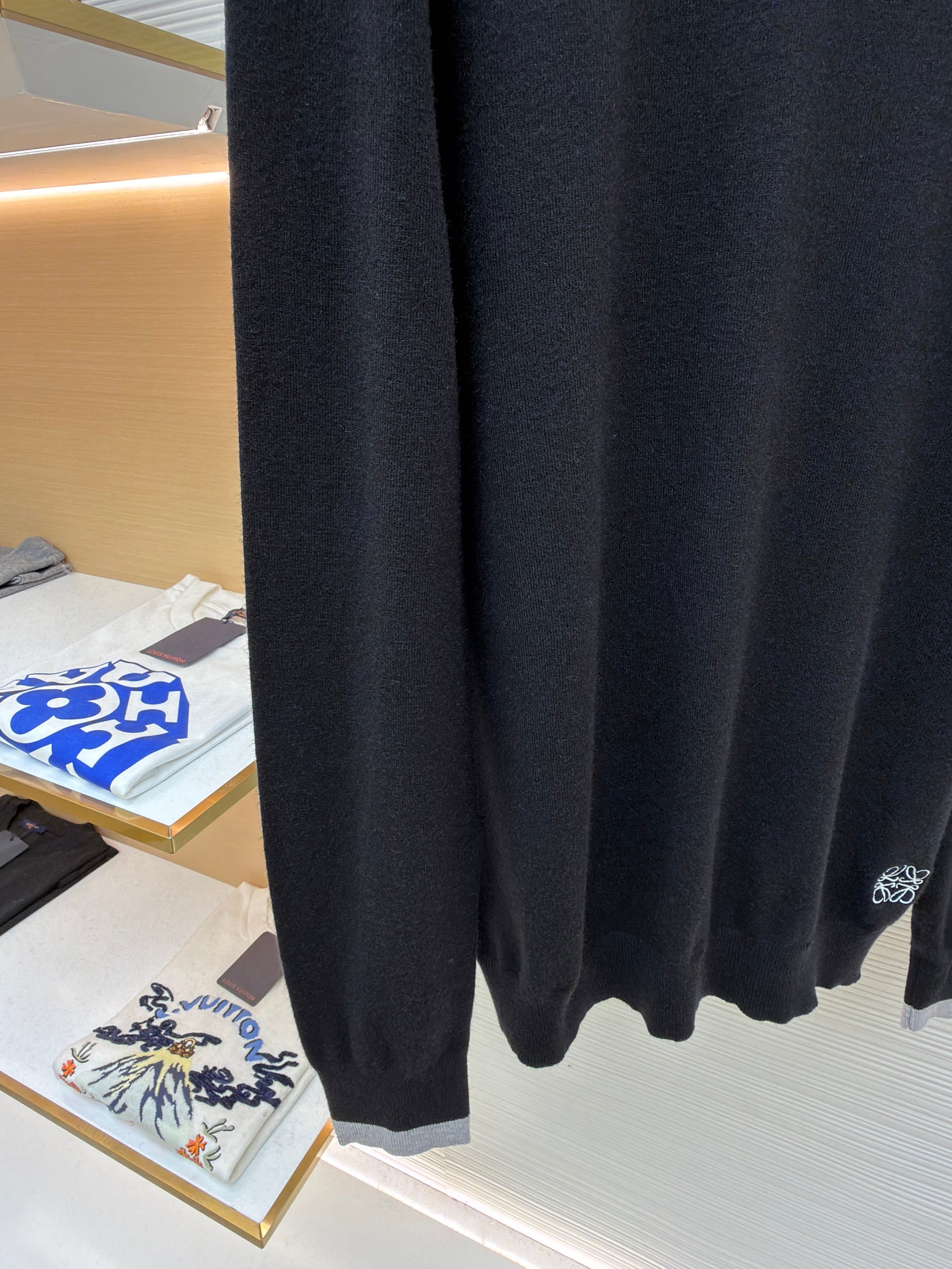 LOEW JUMPER