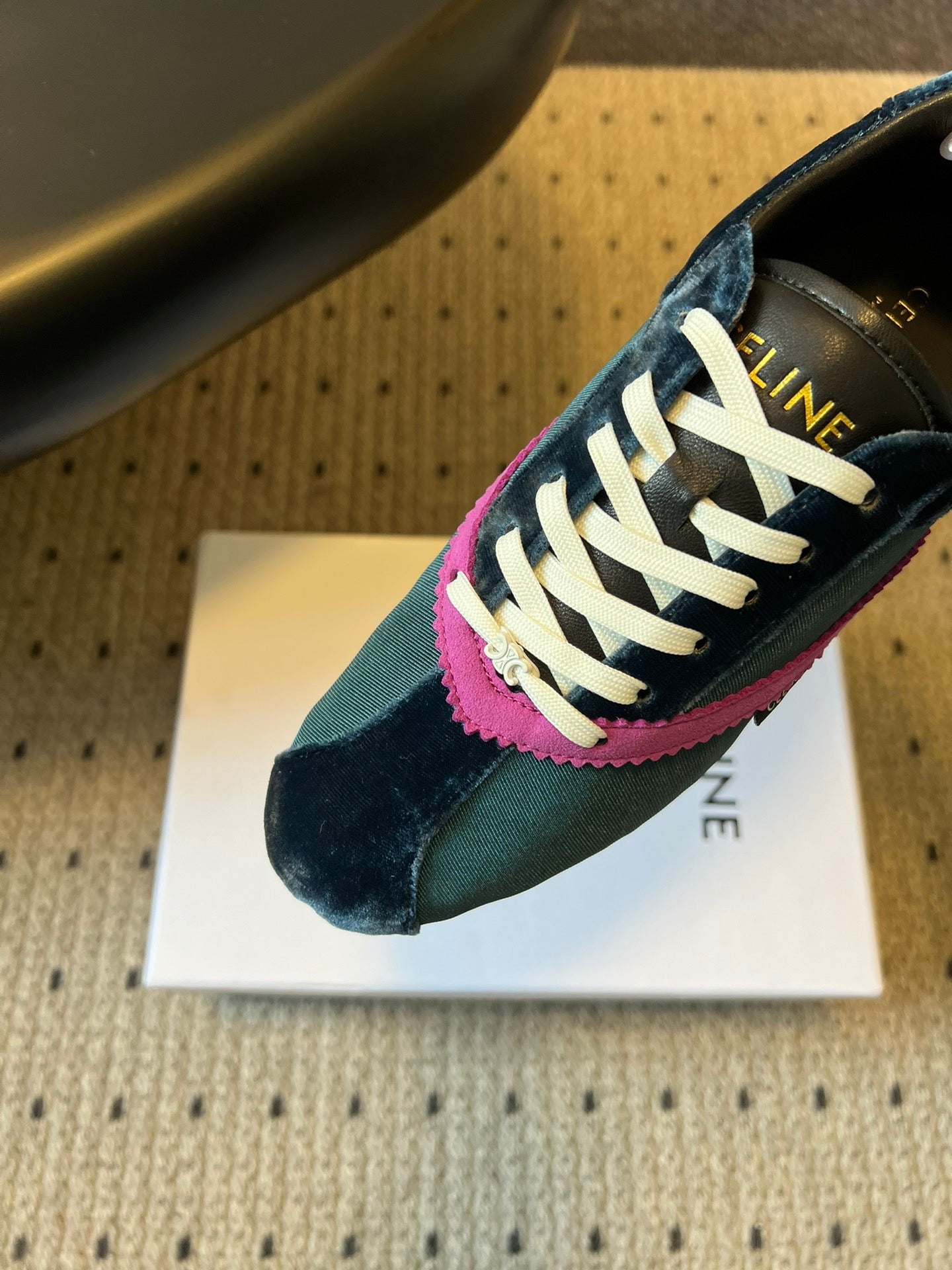 CEL FLAT SNEAKERS