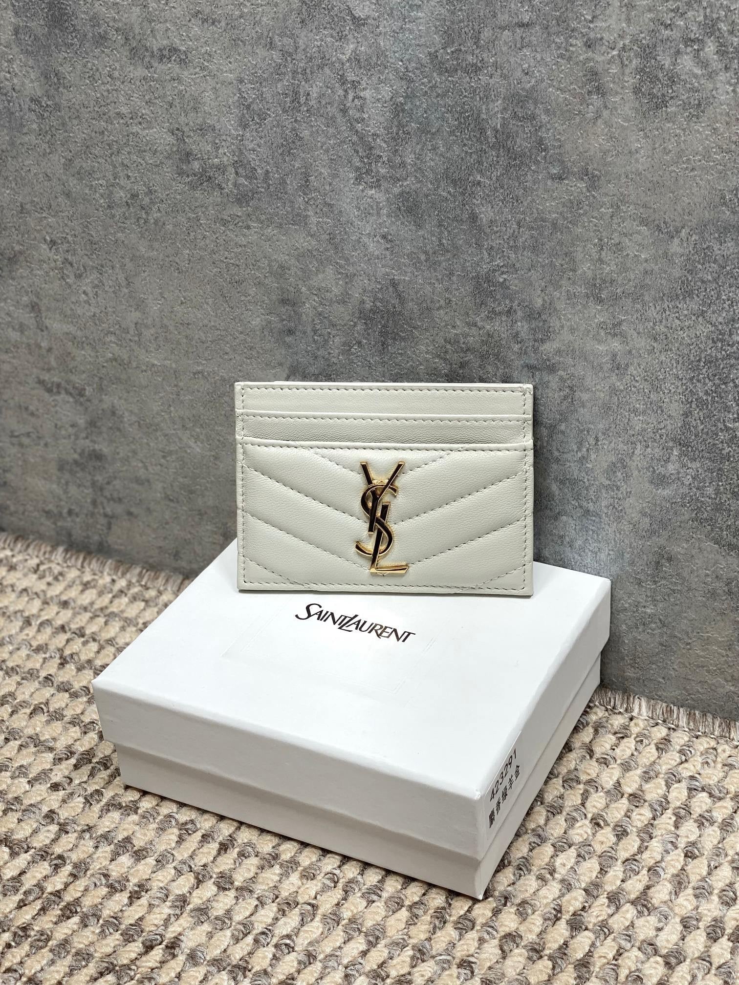 SL CARD HOLDER