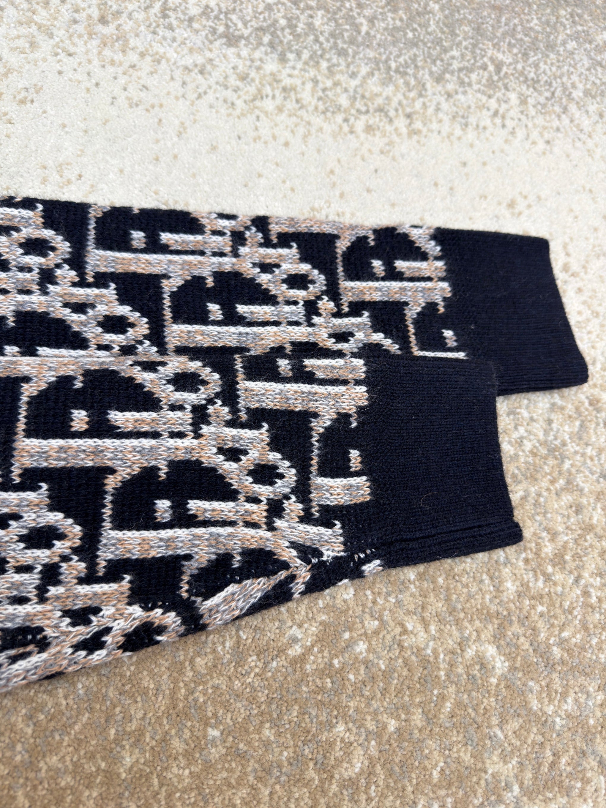 CD JUMPER
