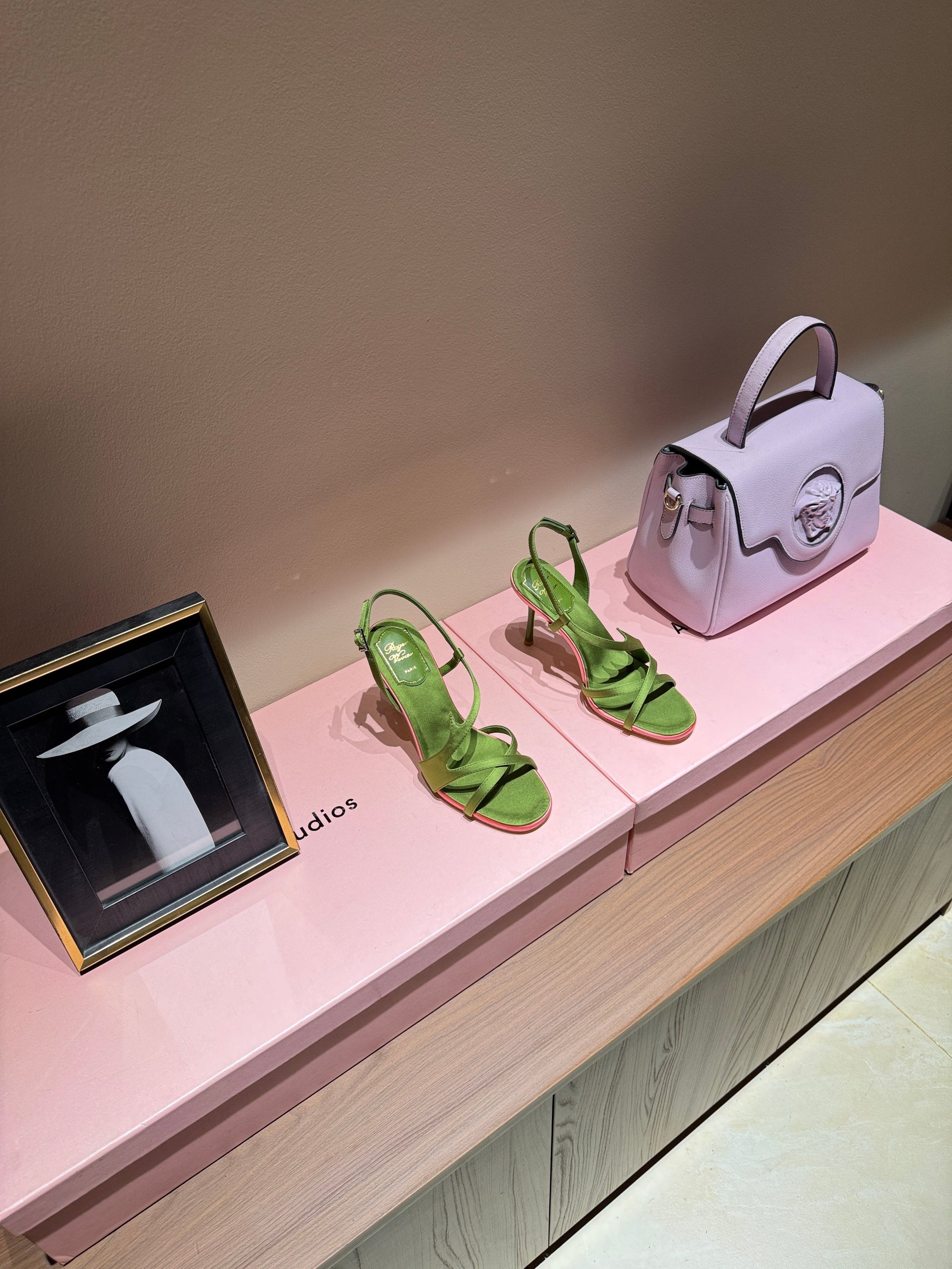 ROGER V HEELS