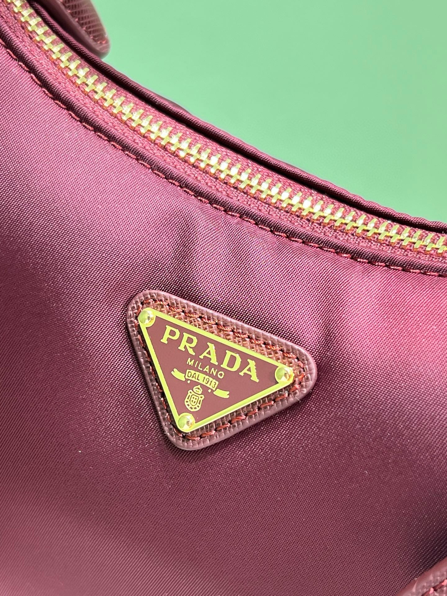 PD NYLON RE-EDTION 2005 BAG