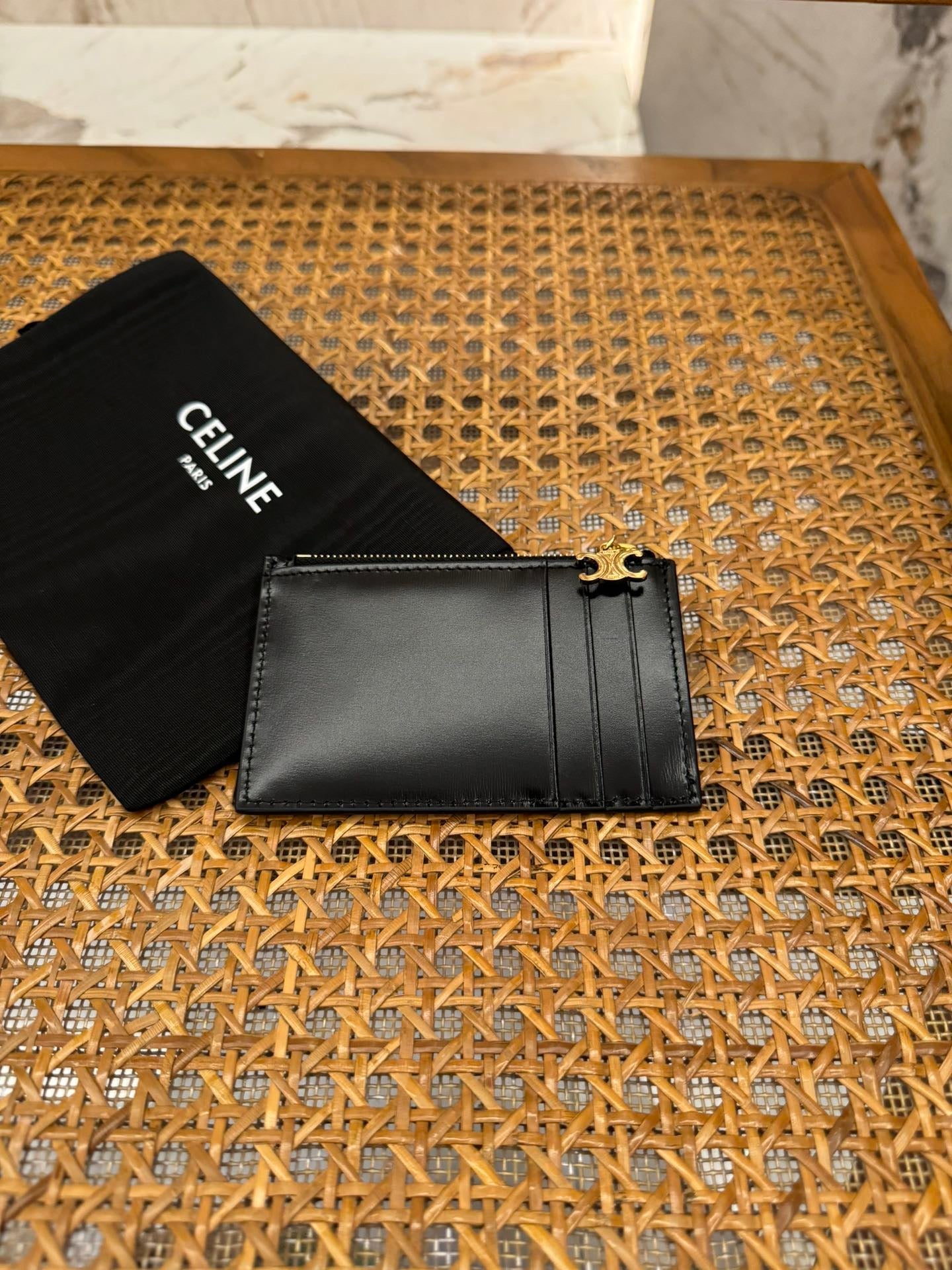 CEL CARD HOLDER
