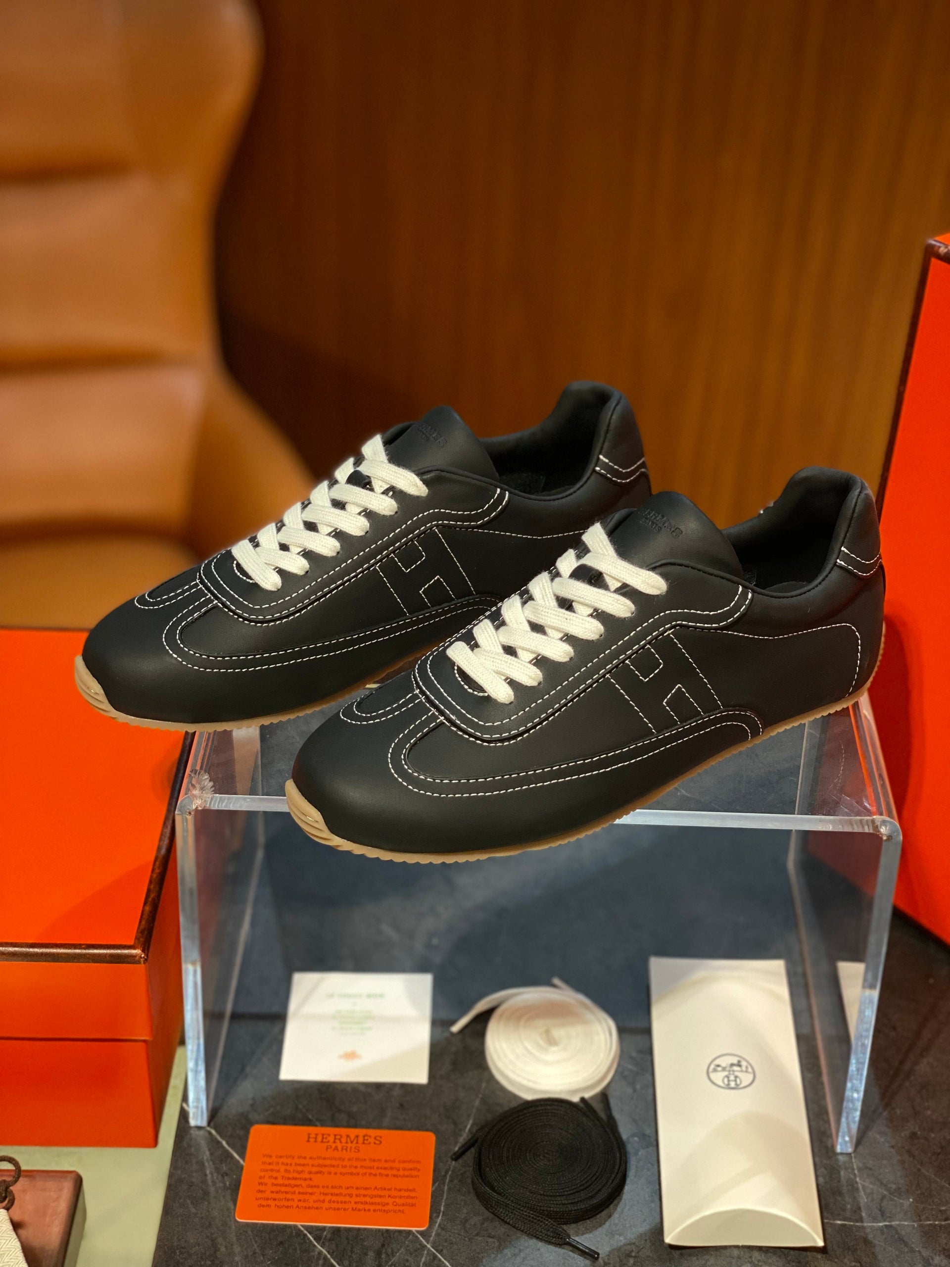 HERM MASTER SNEAKER