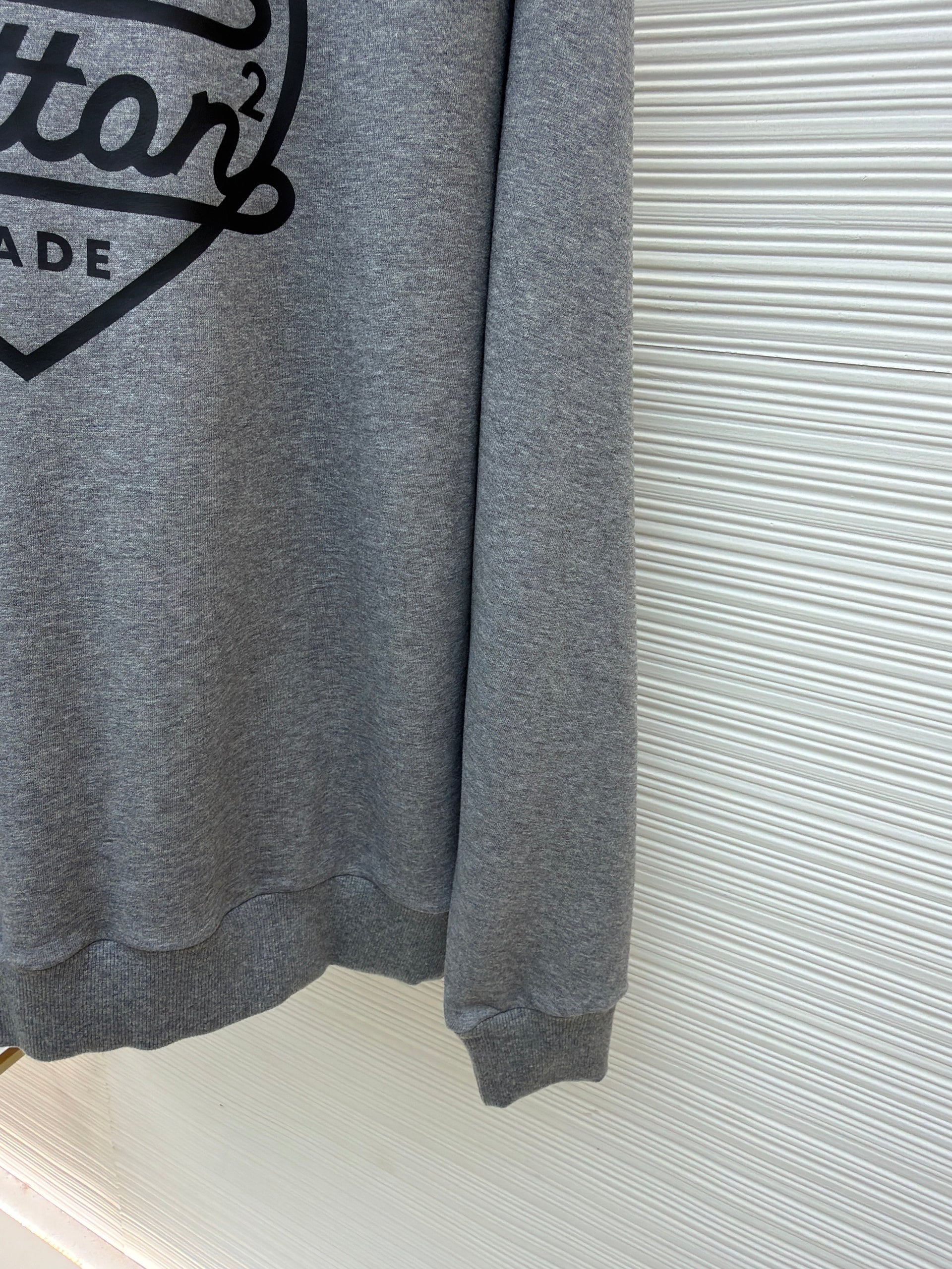 LOU SWEATSHIRT