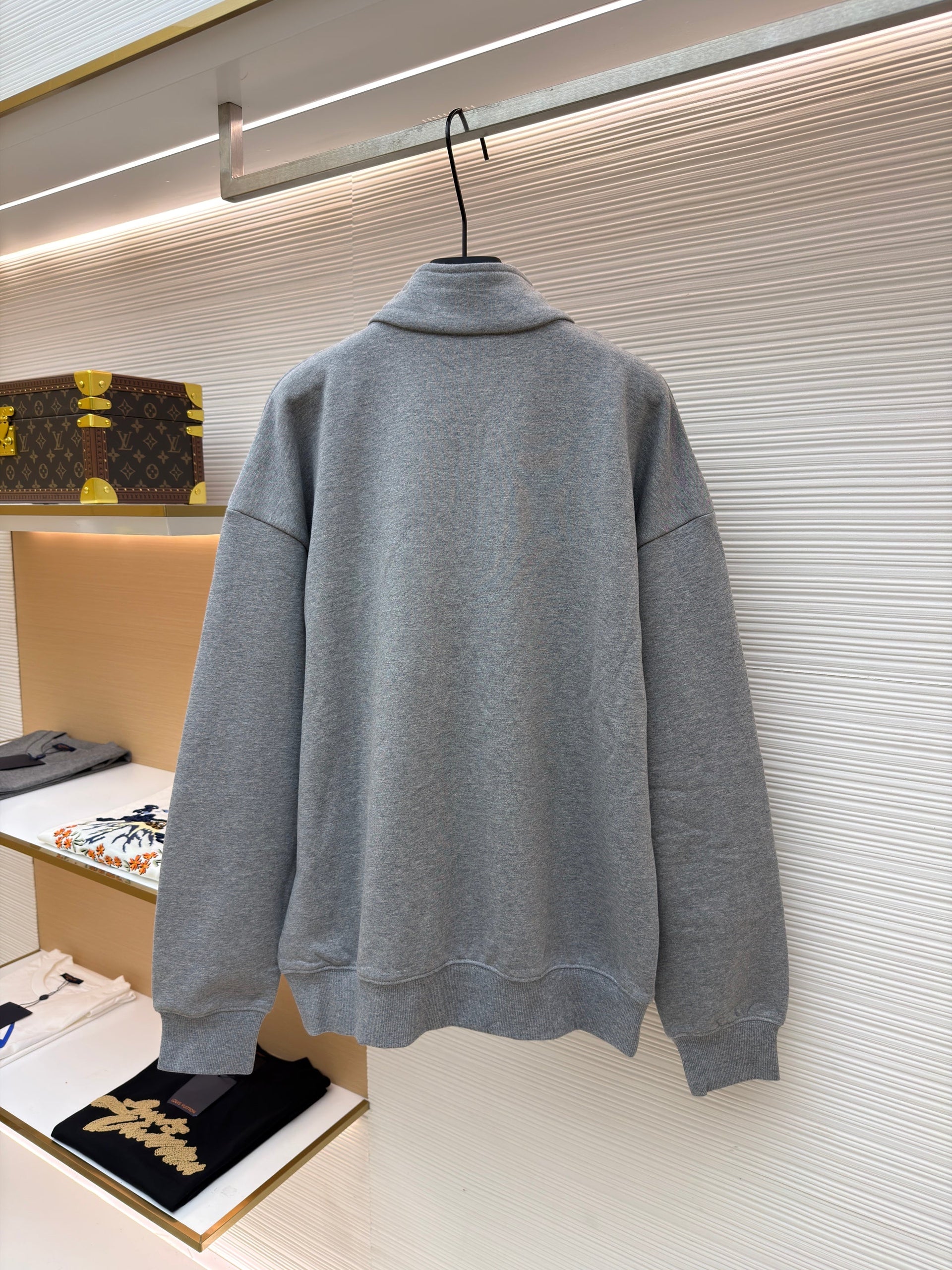 CD SWEATSHIRT