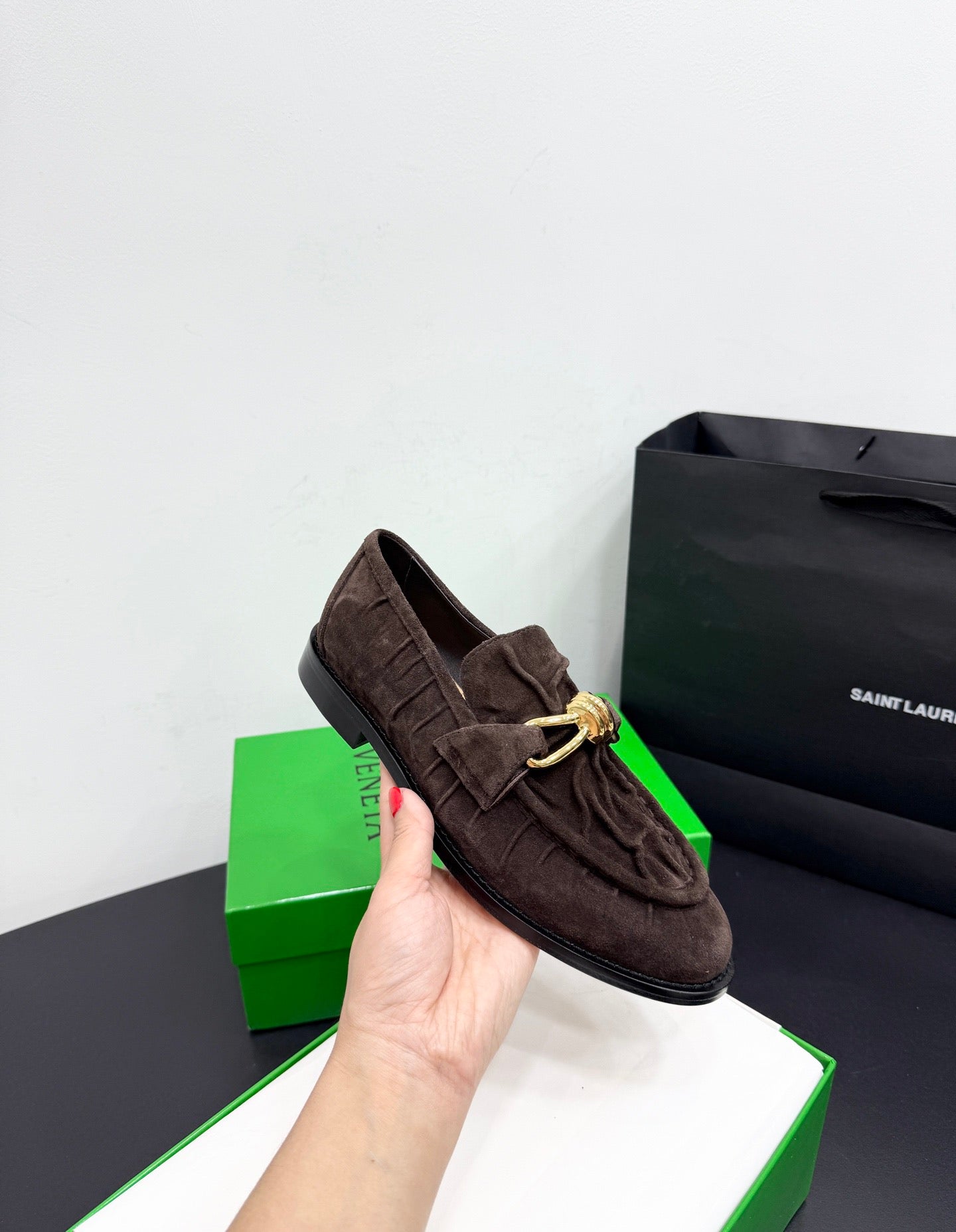 BOTT V LOAFERS