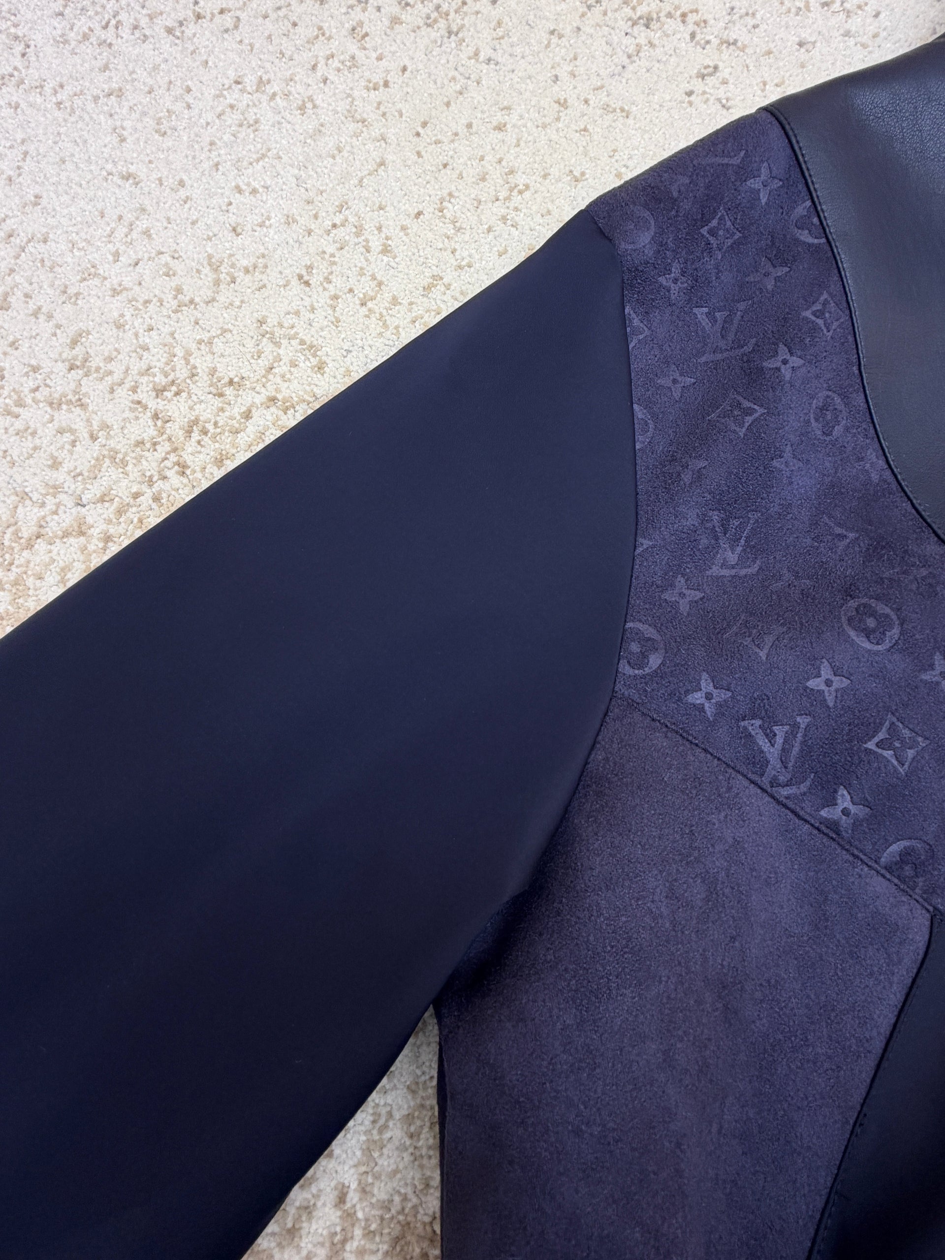 LOU JACKET