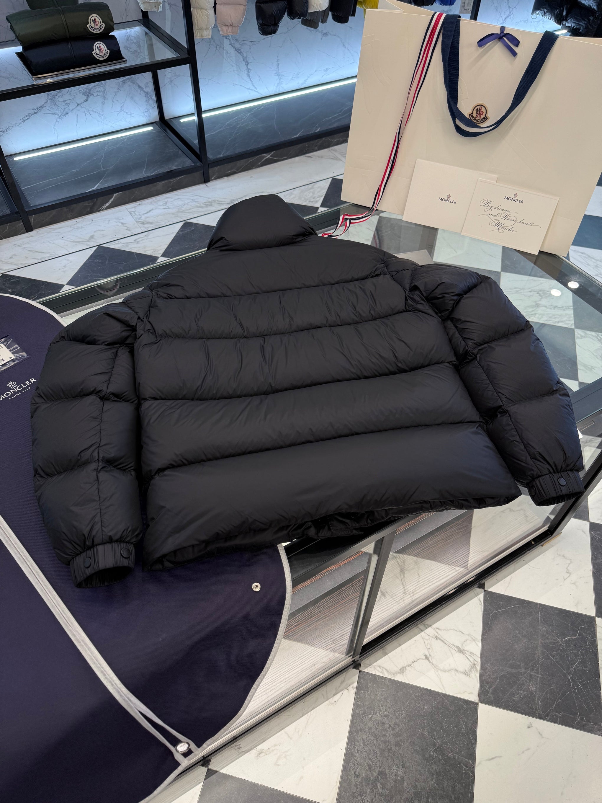 MONC TRIPITI JACKET