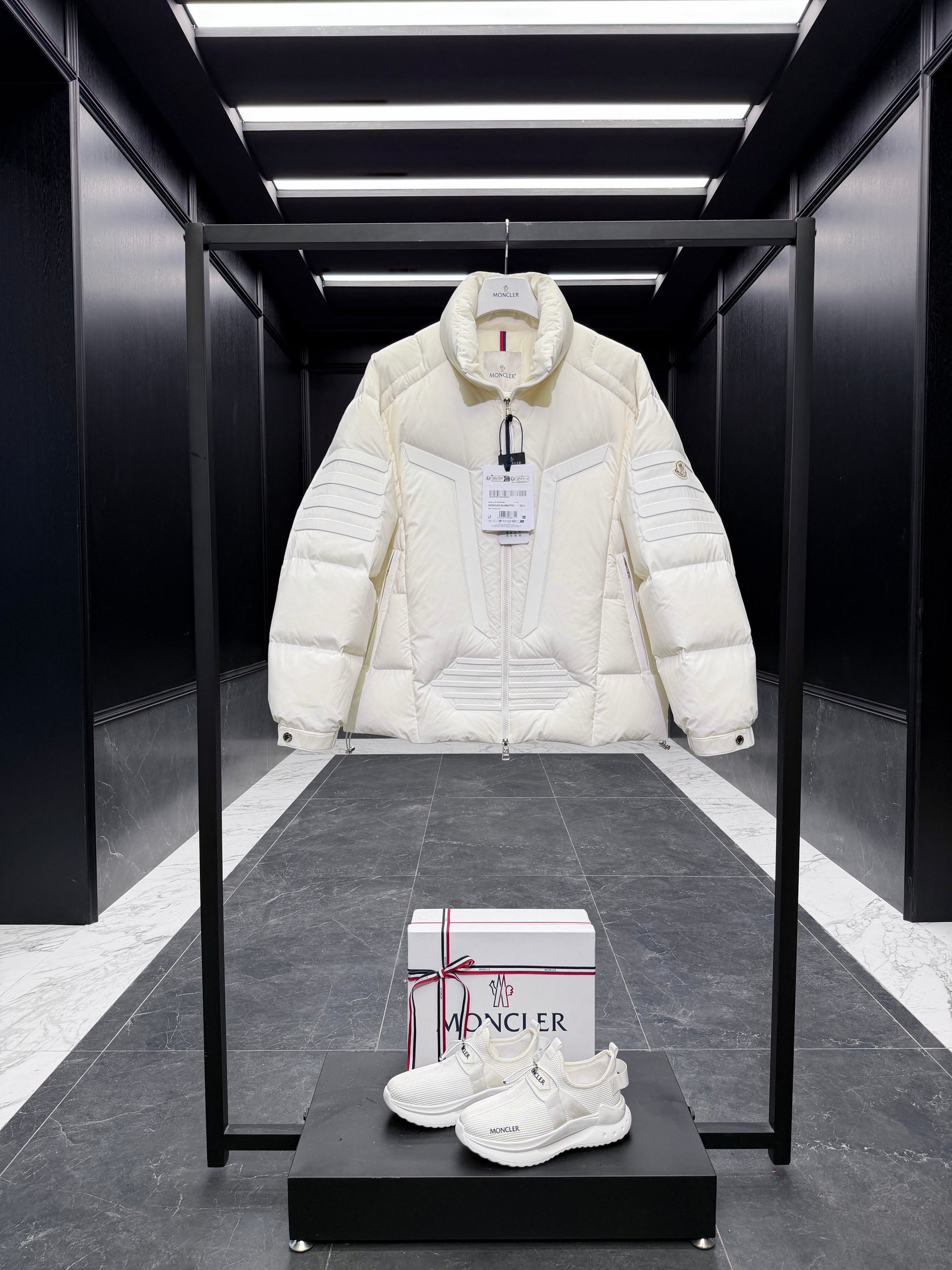 MONC MATT BLACK JACKET