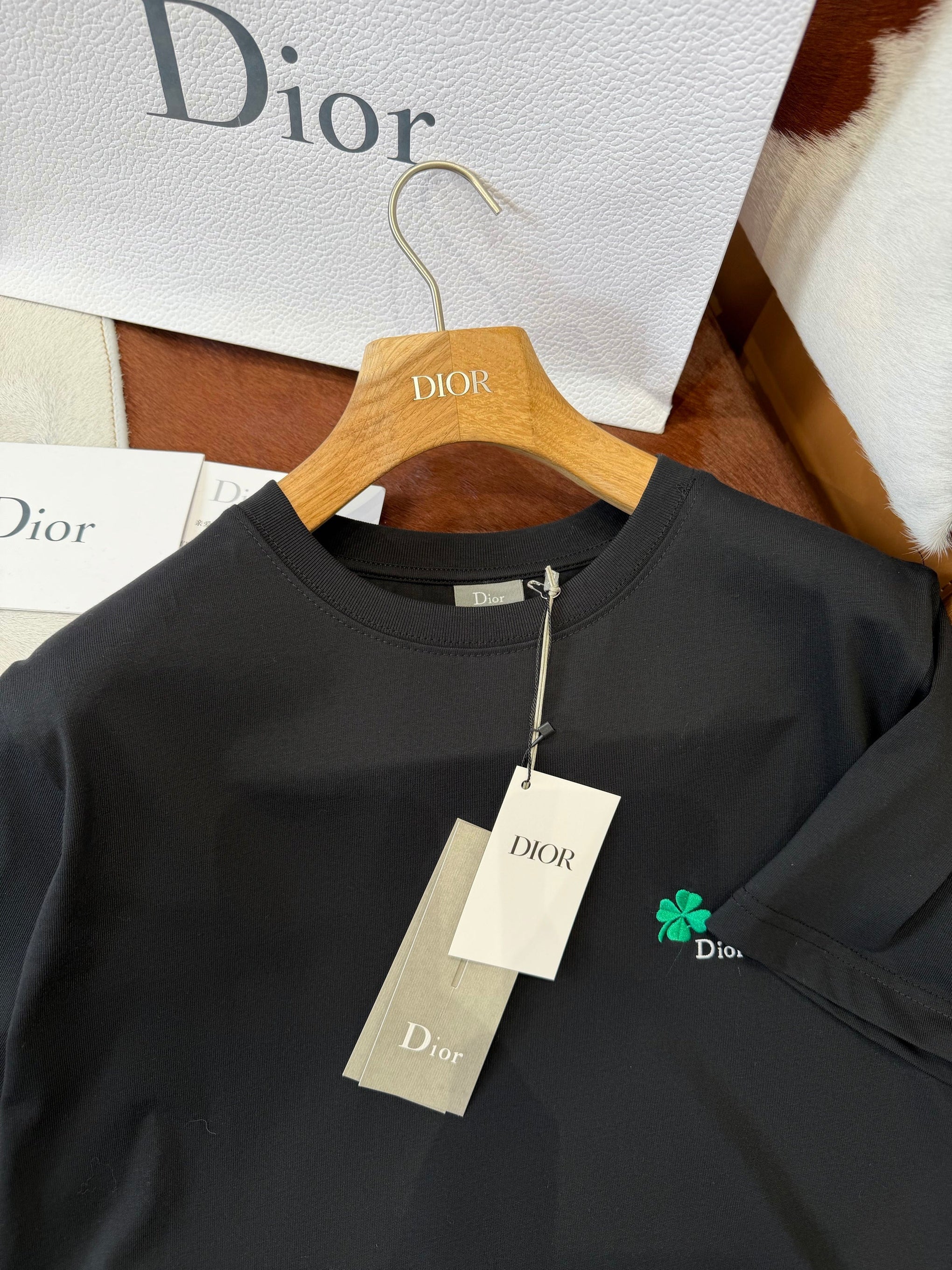 CD T-SHIRT