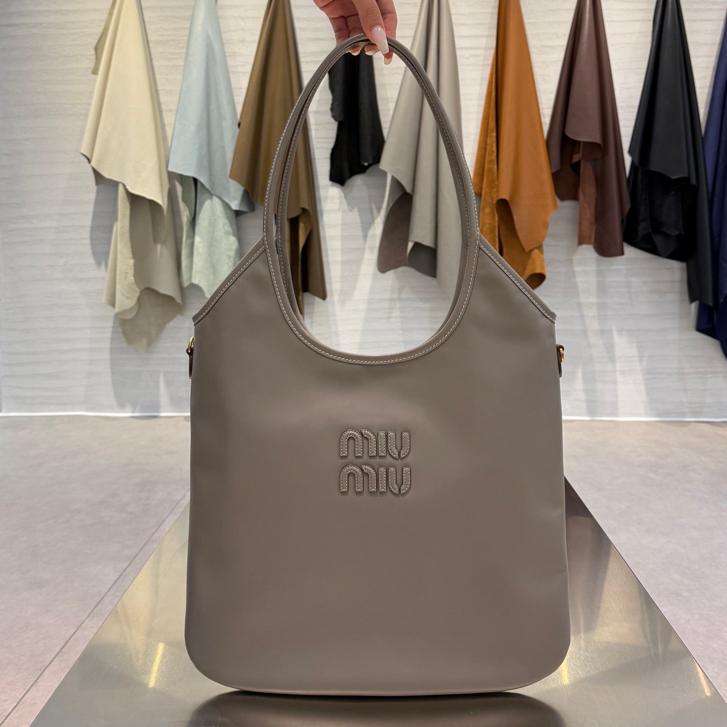 MIU M IVY LEATHER BAG