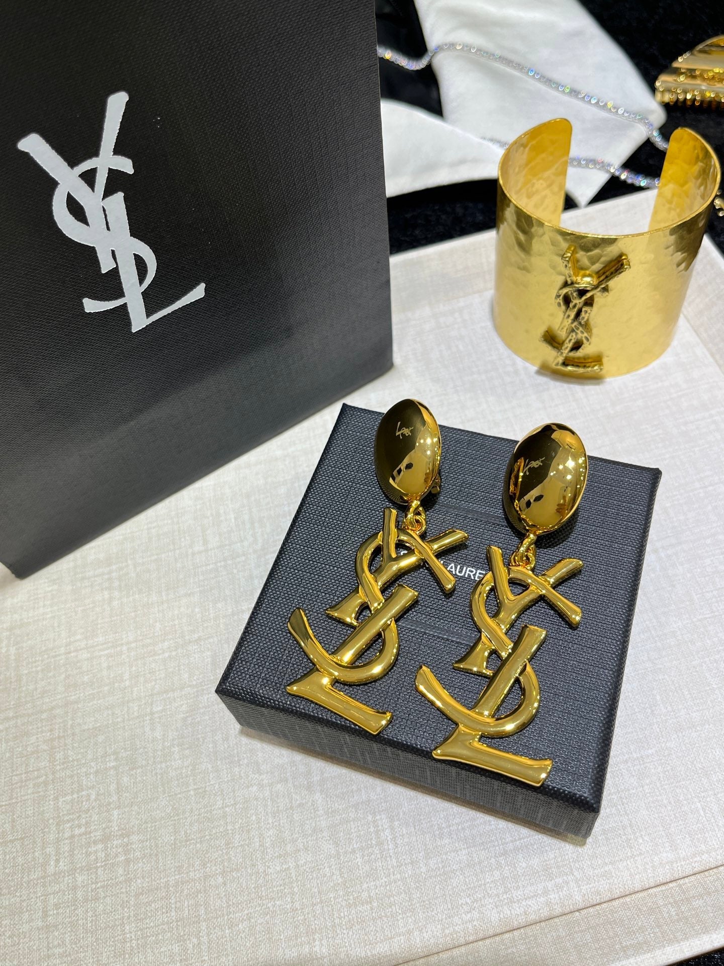 SL EARRINGS