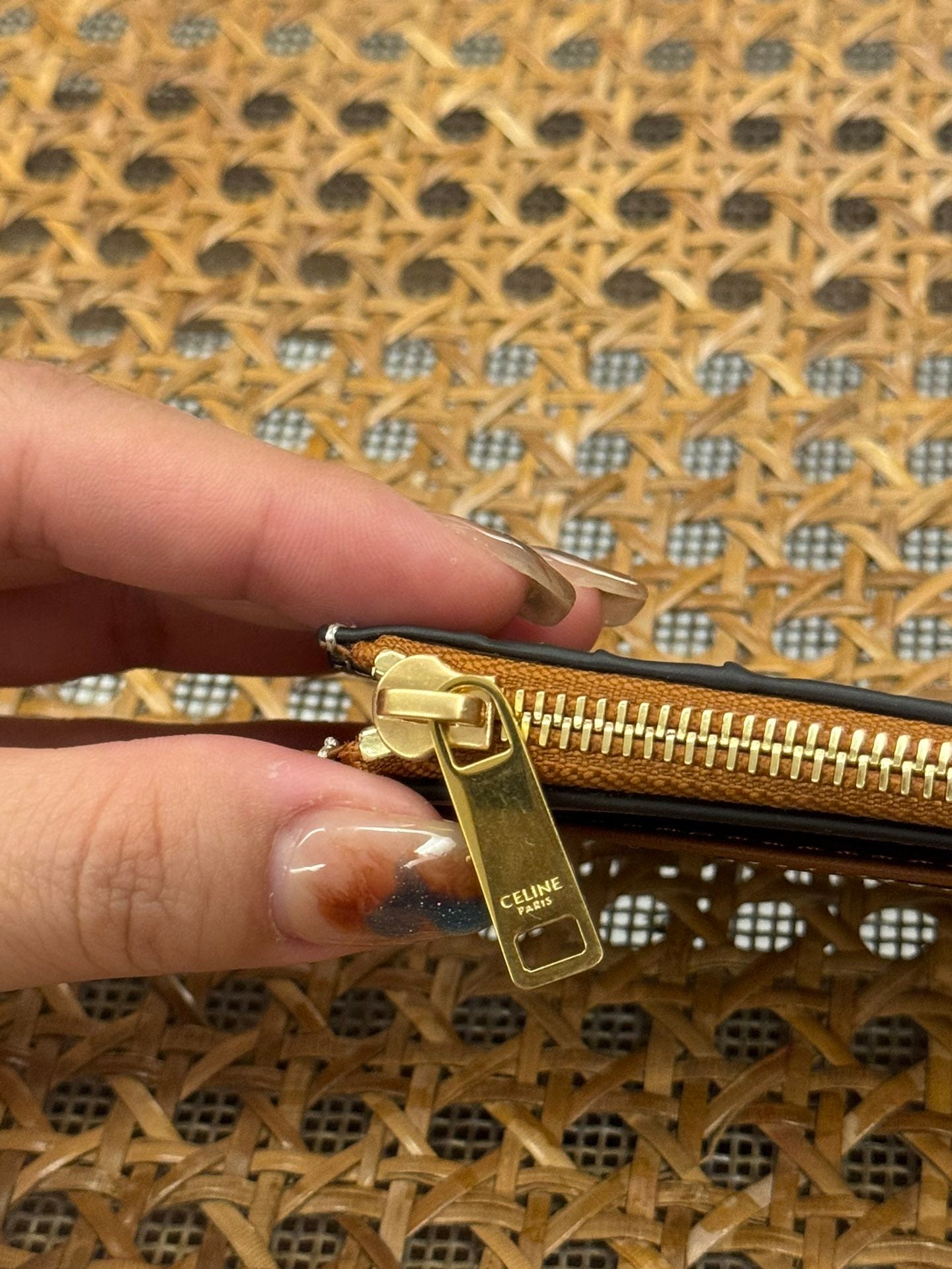 CEL CARD HOLDER