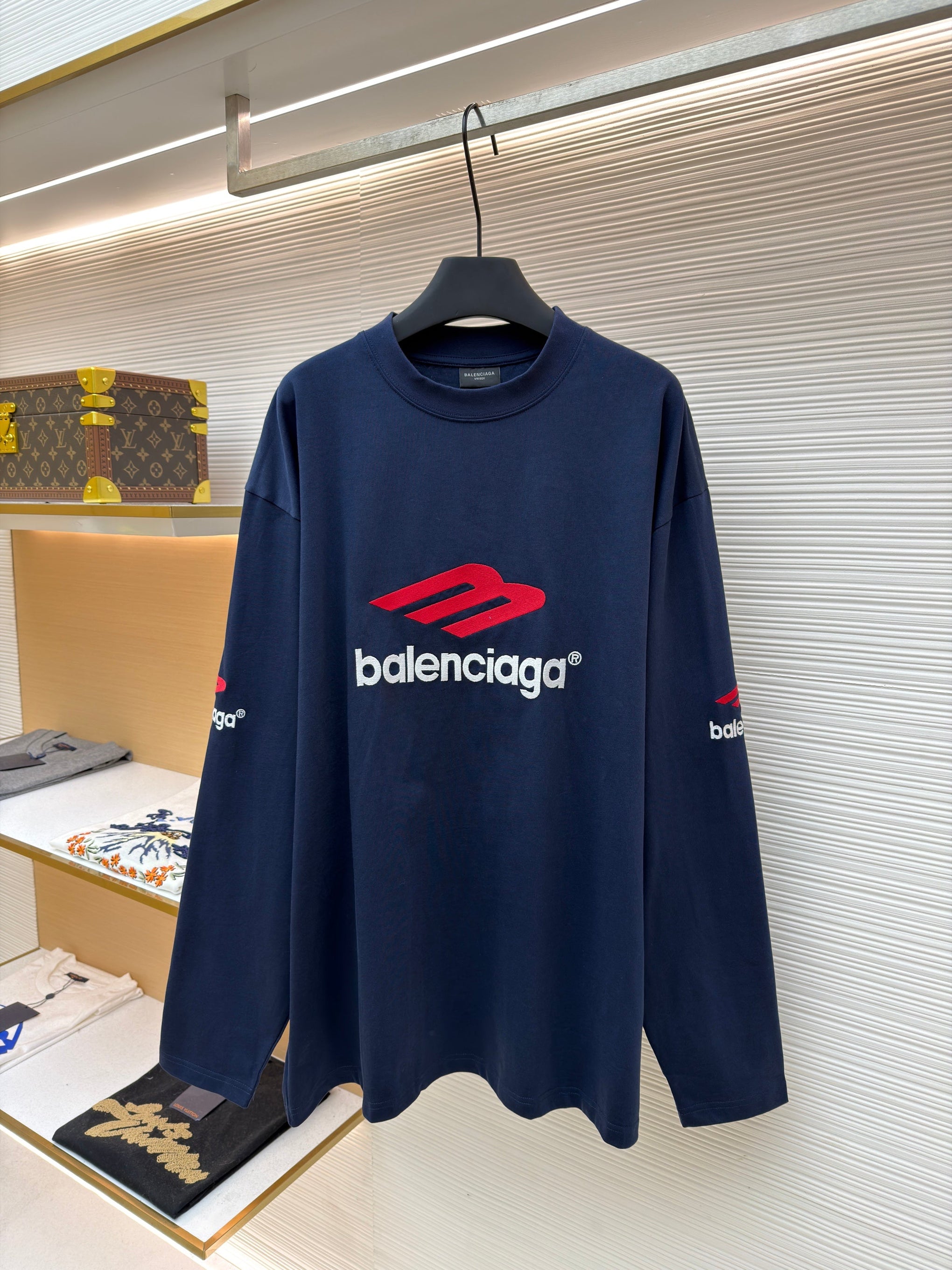 BAL LONG TEE