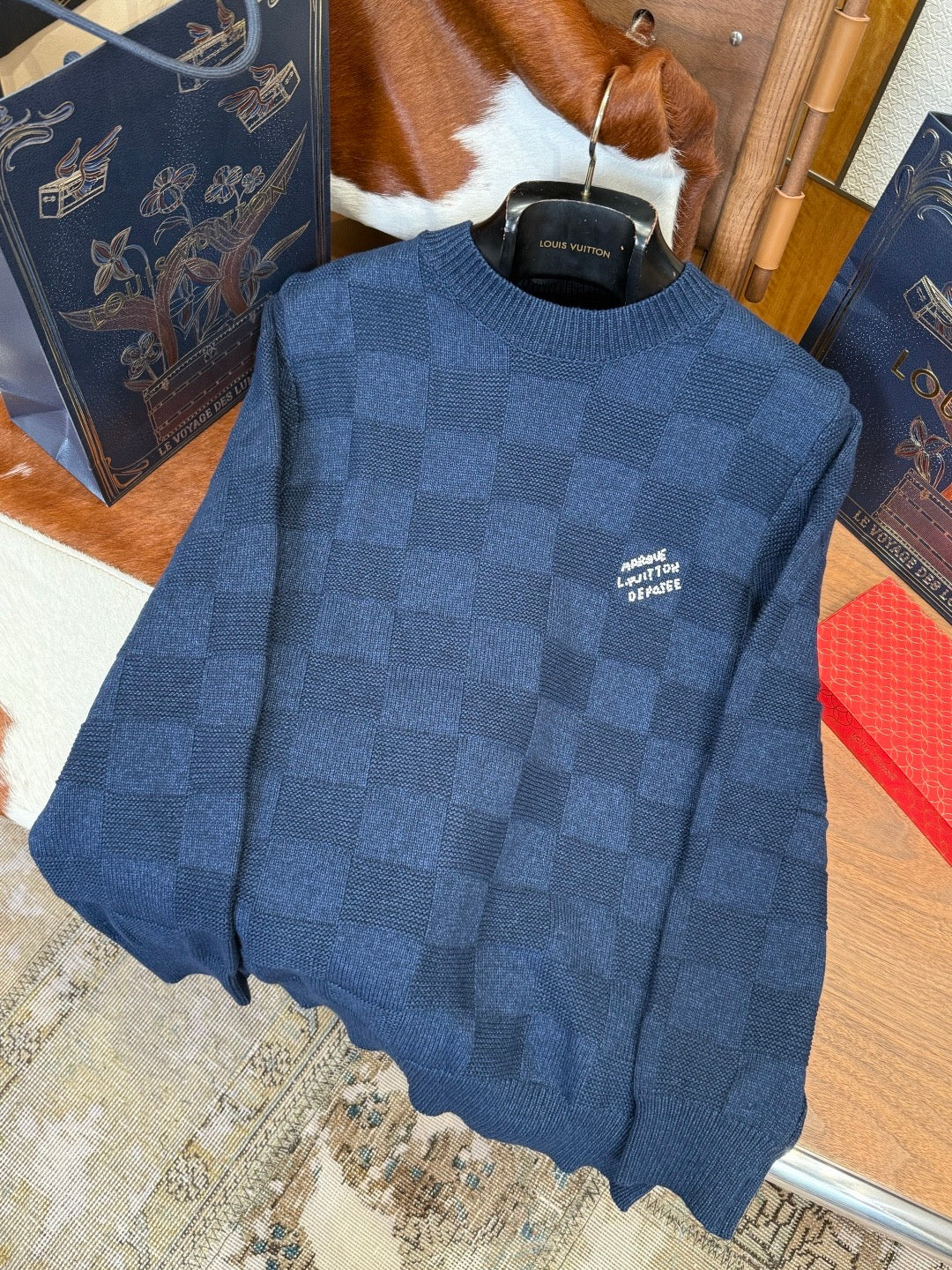 LOU JACKET