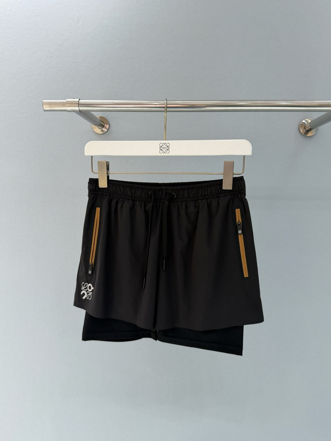 LOEW SHORT