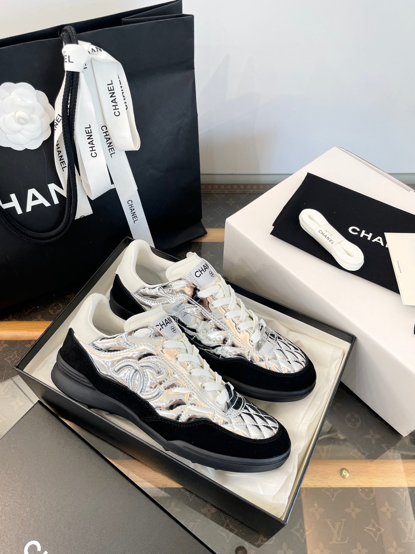 CC SNEAKER