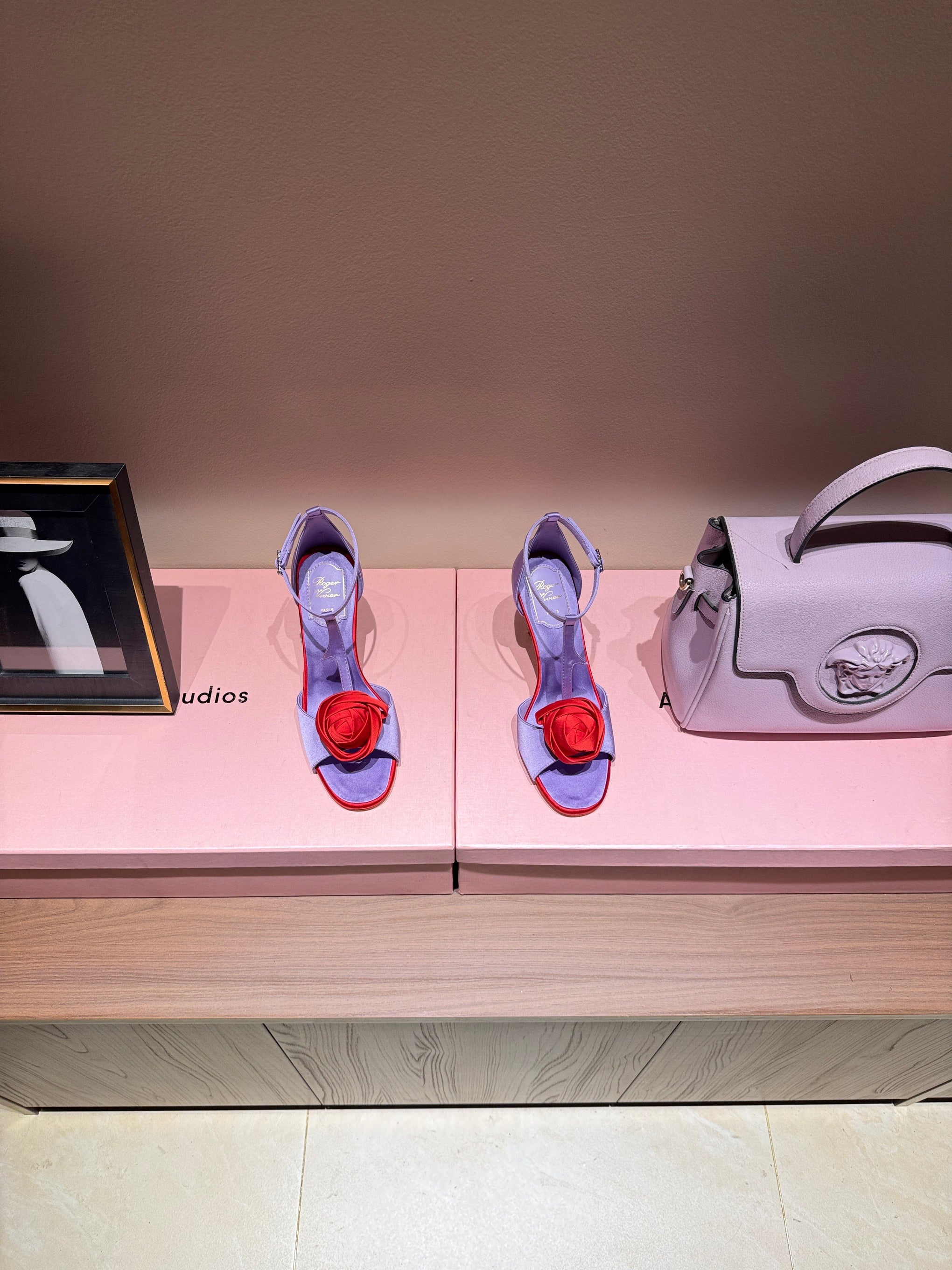 ROGER V HEELS