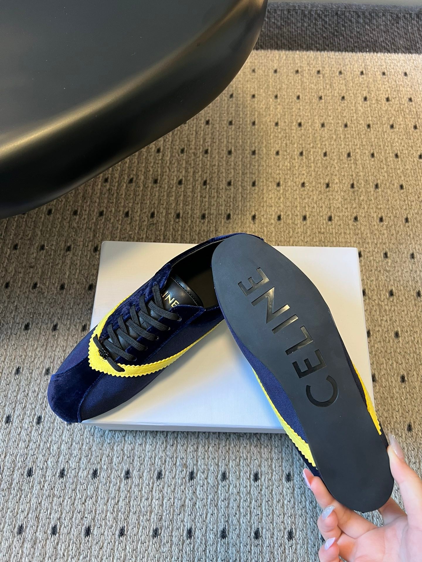 CEL FLAT SNEAKERS