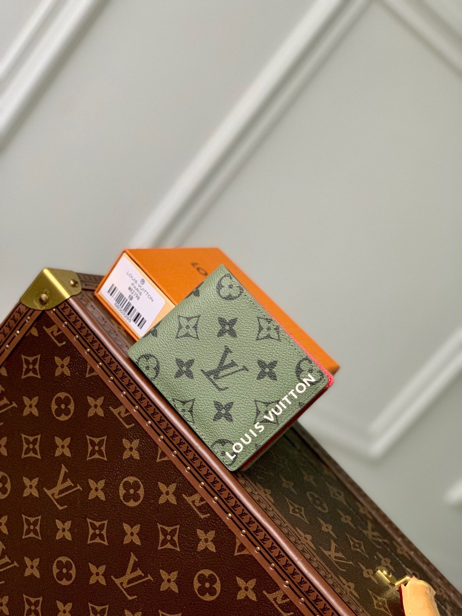 LOU WALLET