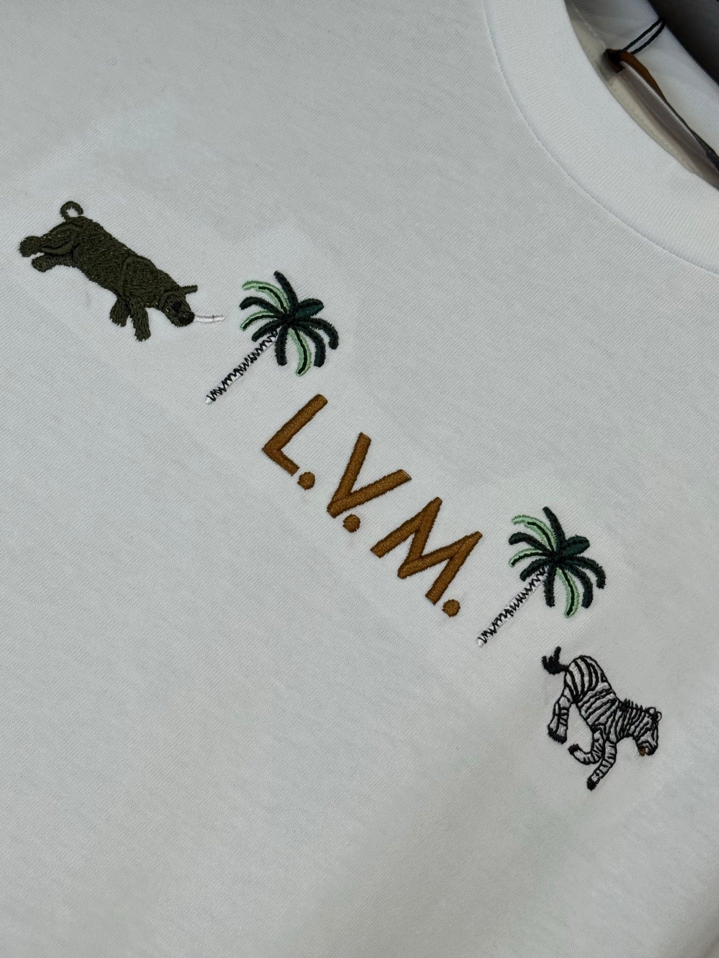 LOU T-SHIRT
