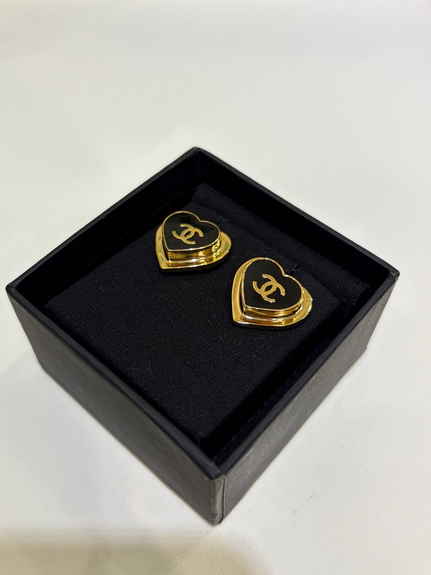 CC EARRINGS