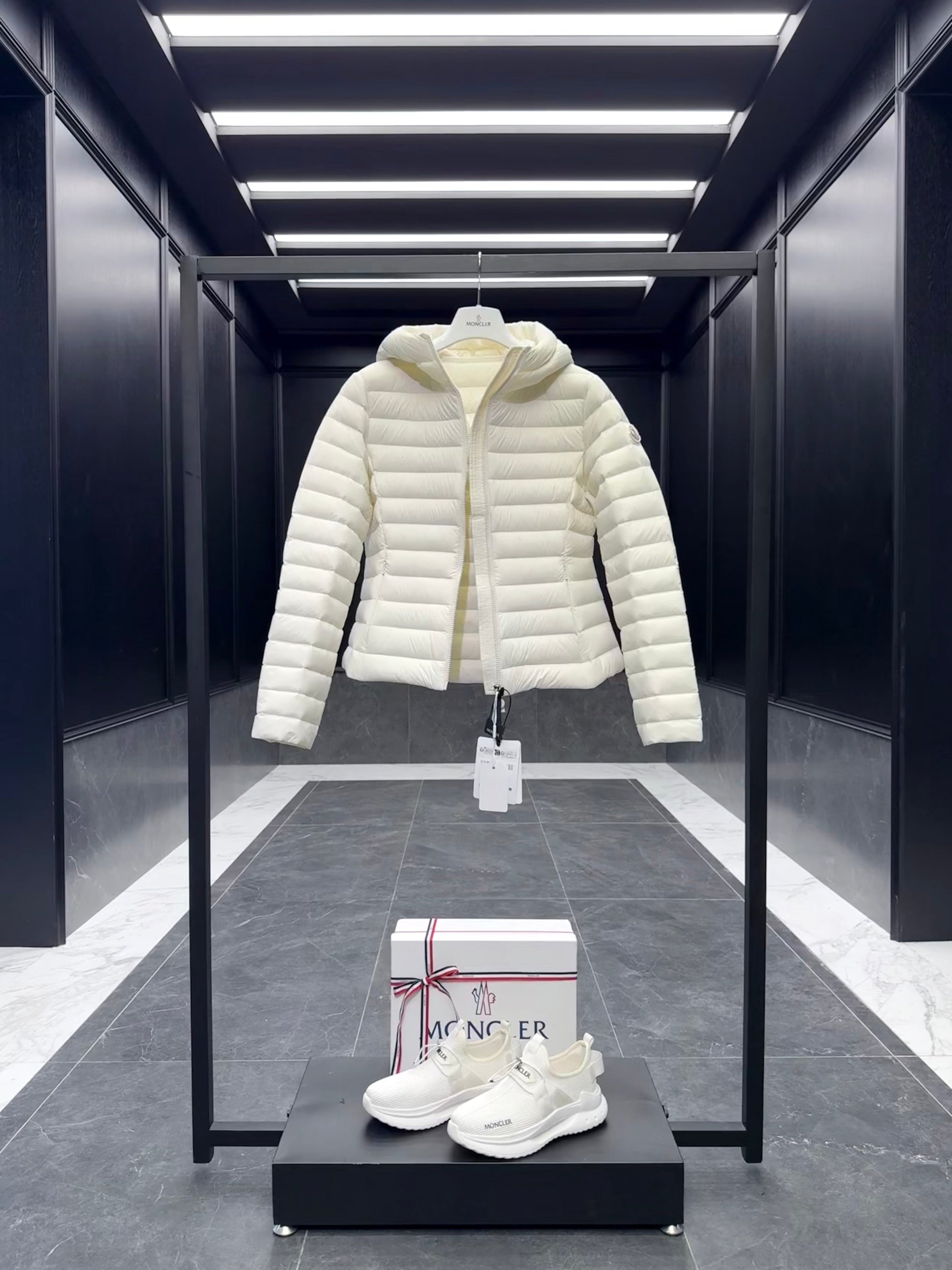 MONC IGE JACKET