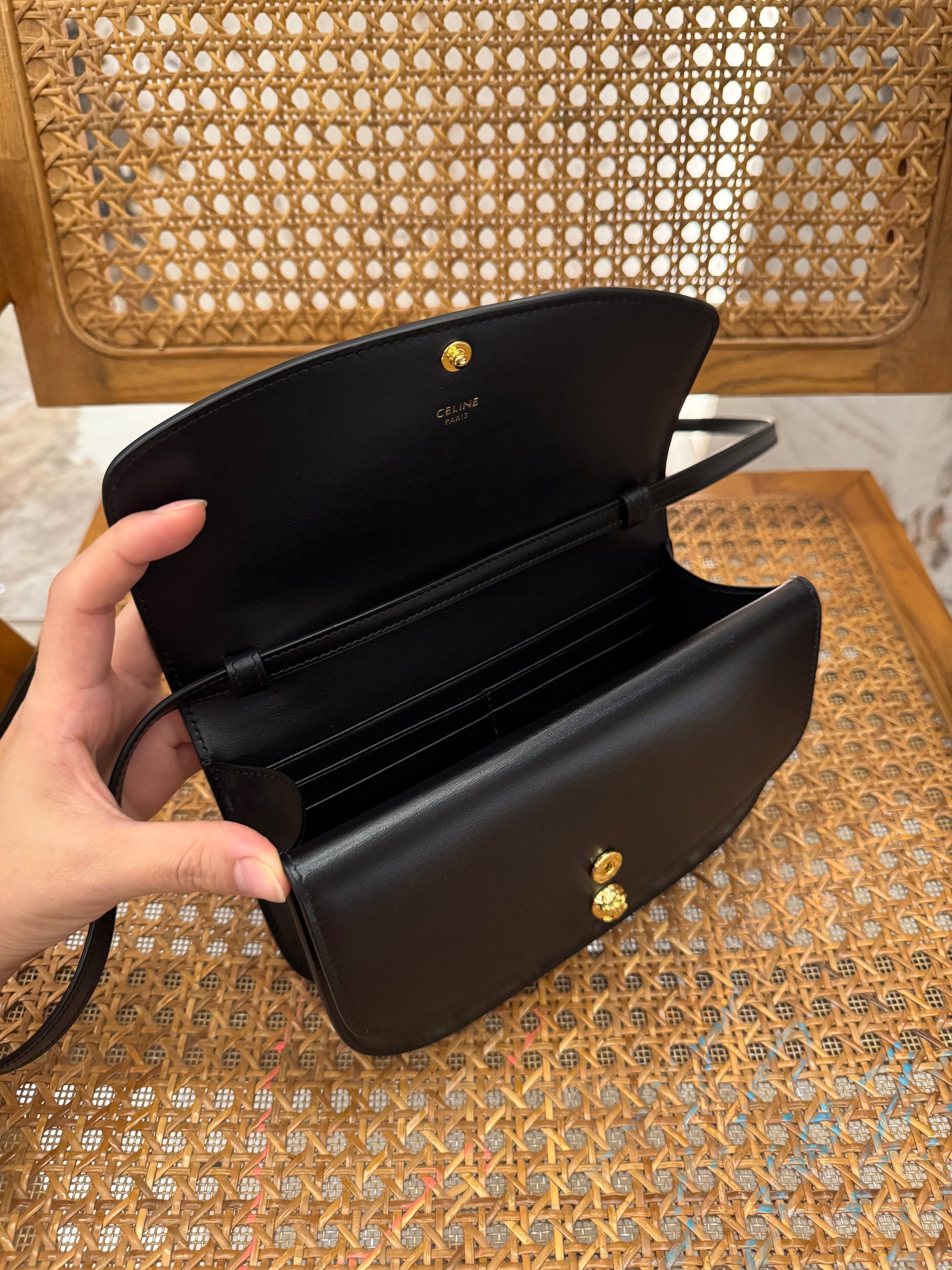 CEL DUO WALLET ON STRAP