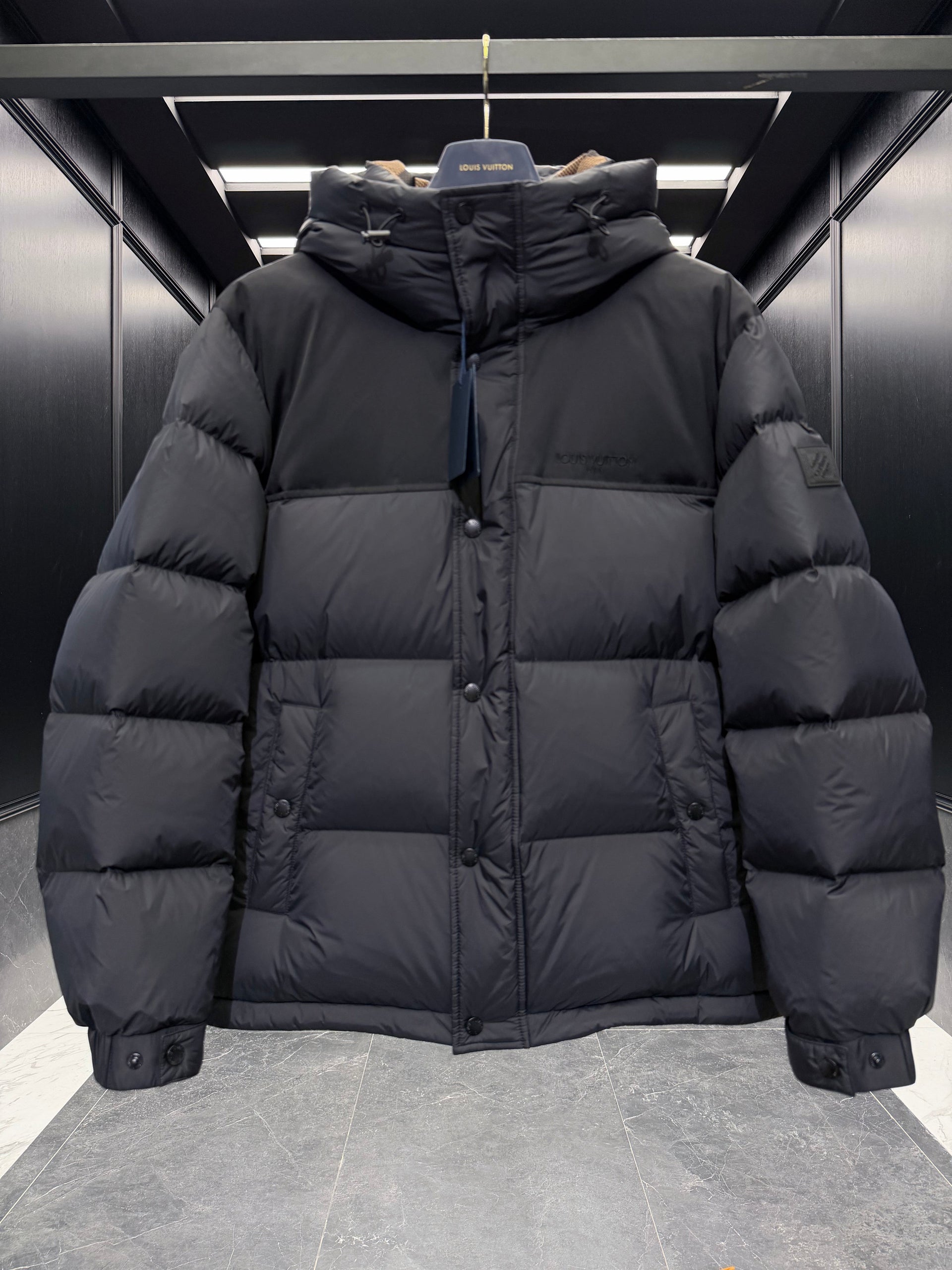 LOU PUFFER JACKET