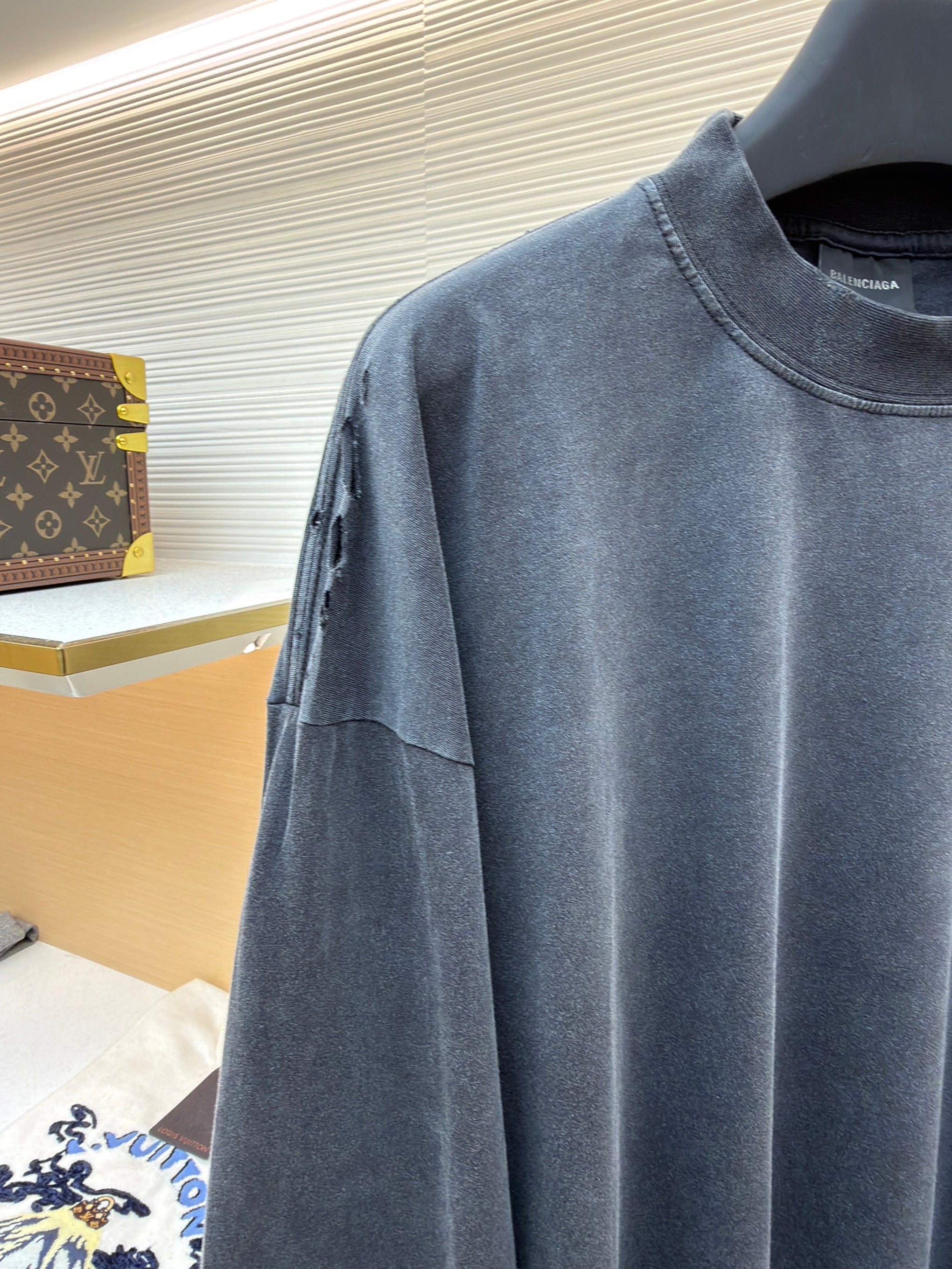 BAL LONG TEE