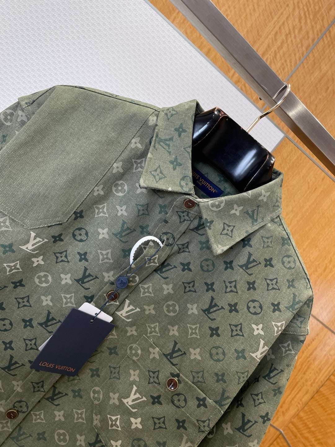 LOU DENIM SHIRT