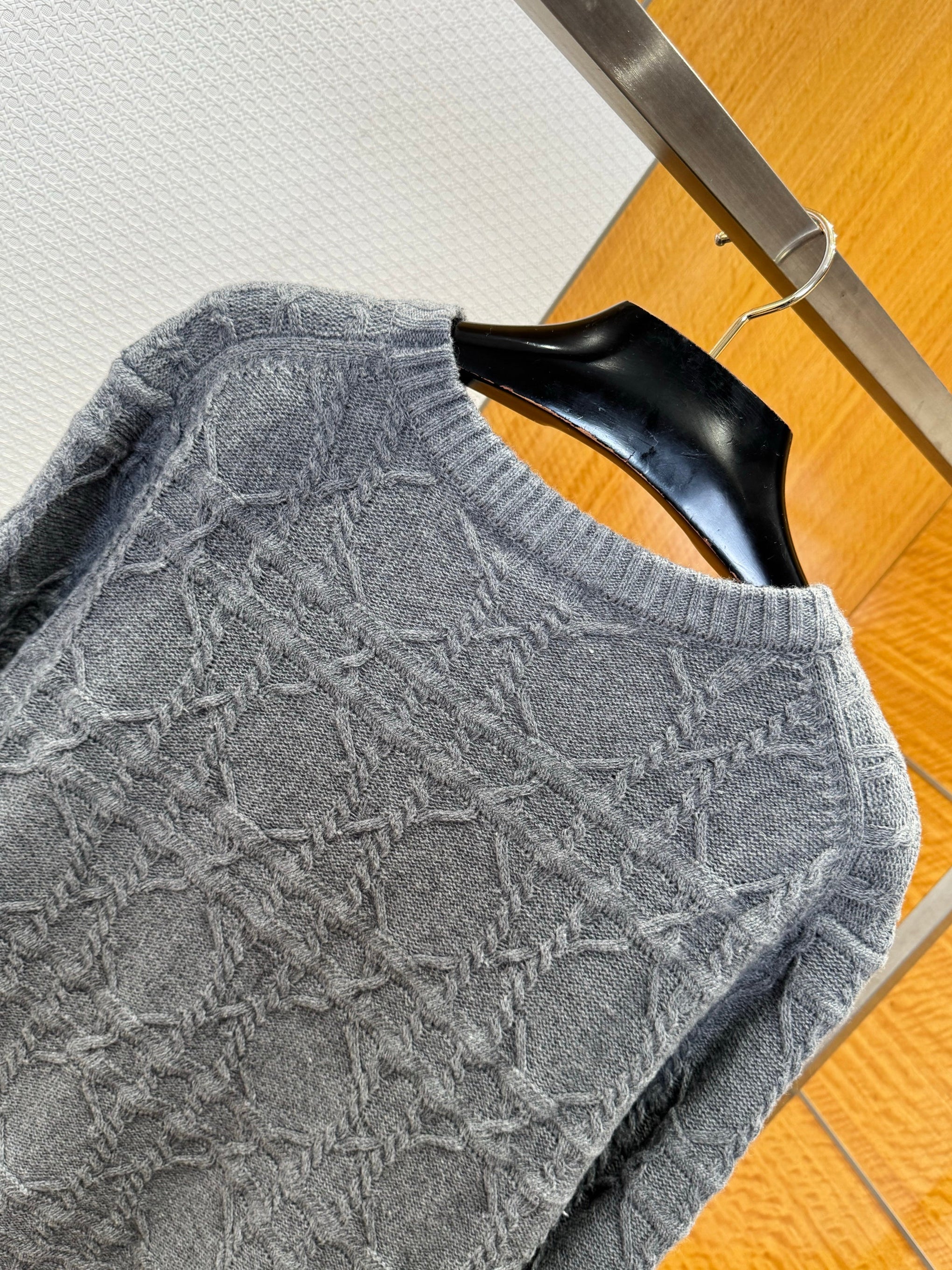 CD JUMPER