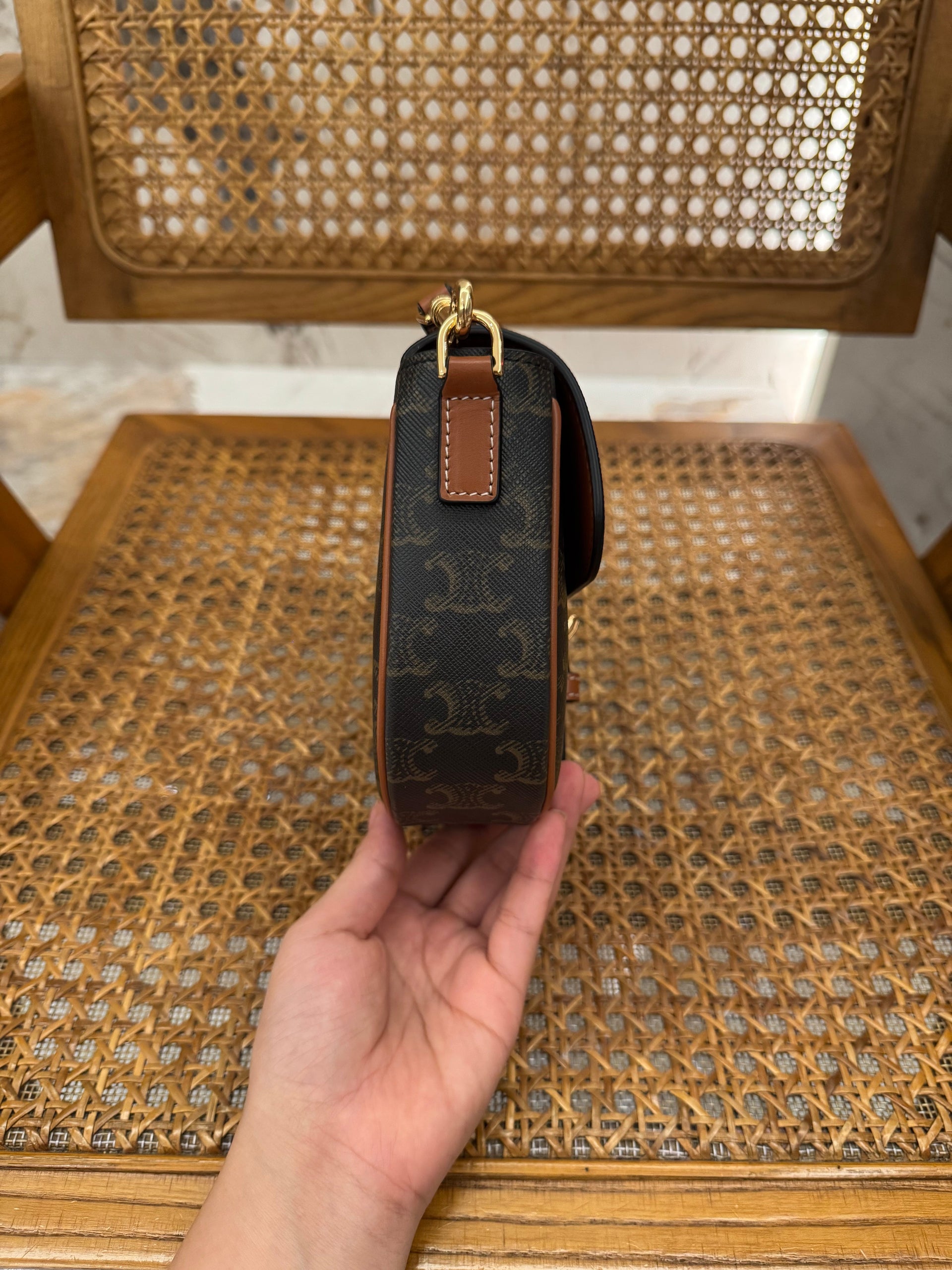 CEL FOLCO SHOULDER BAG