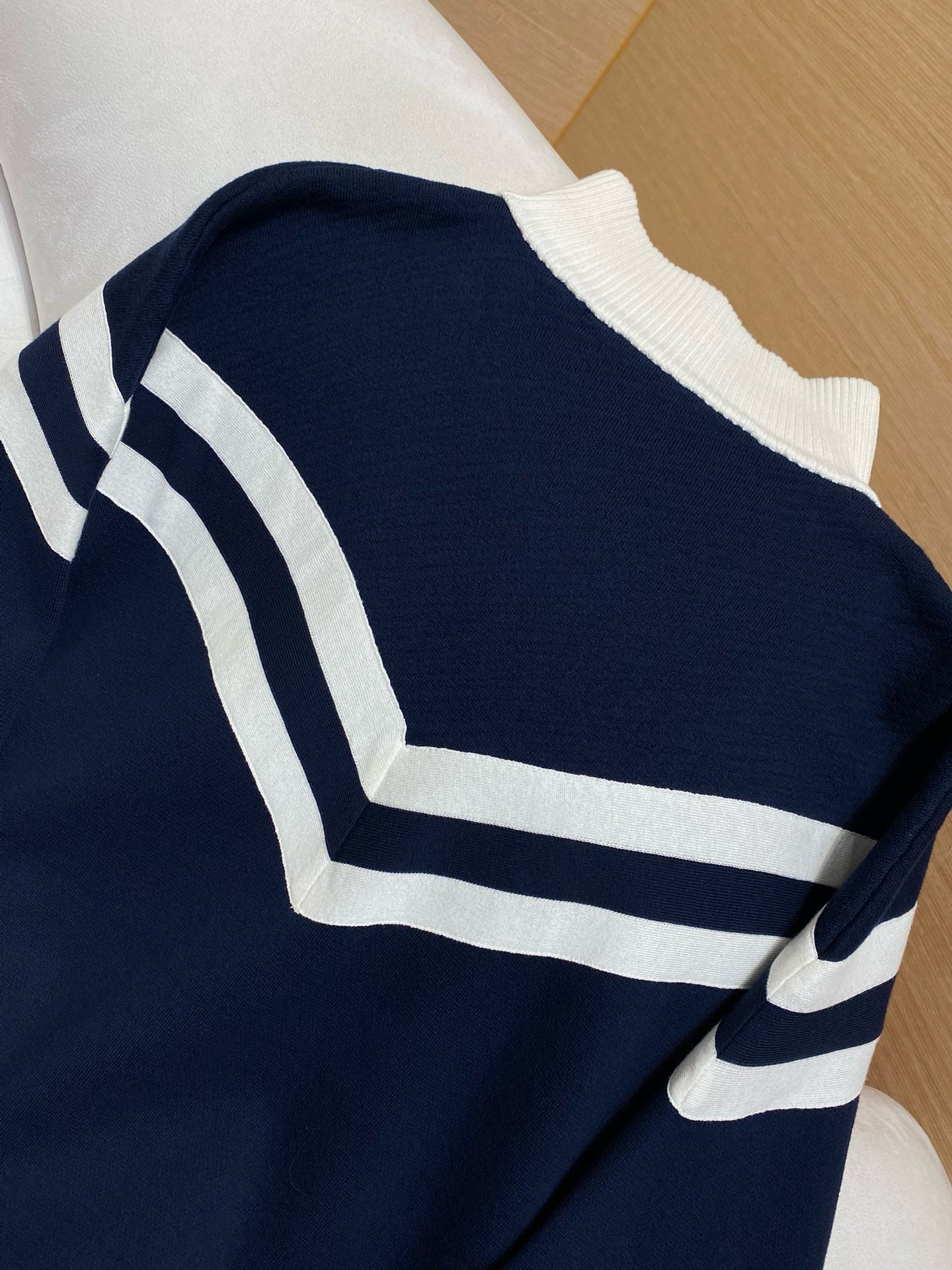 LOU ZIP JUMPER