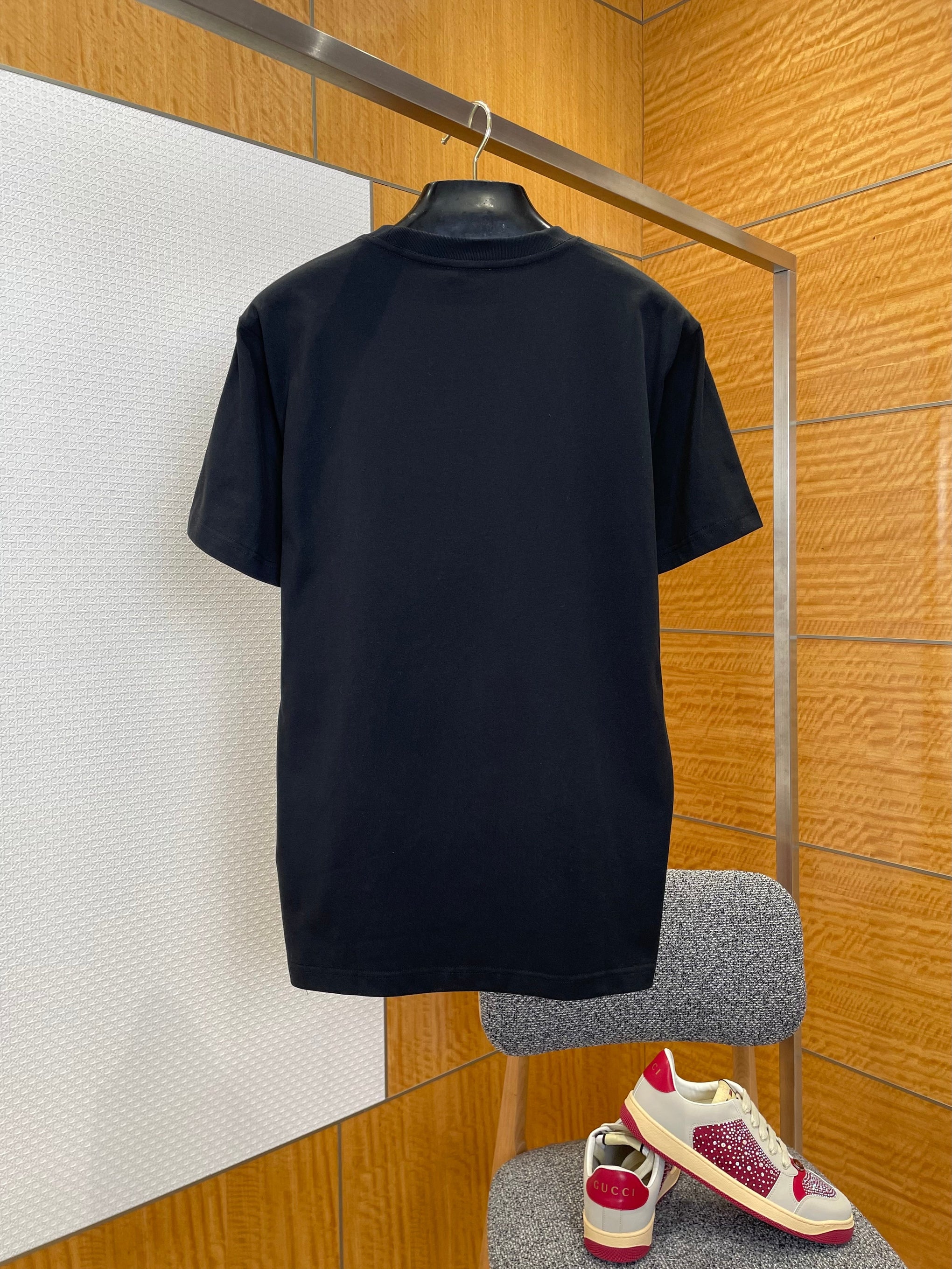 CD T-SHIRT