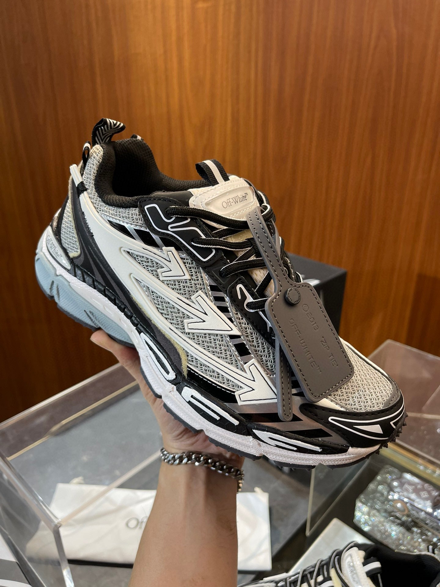 OFF W x VIRGIL ABLOH TRAINERS